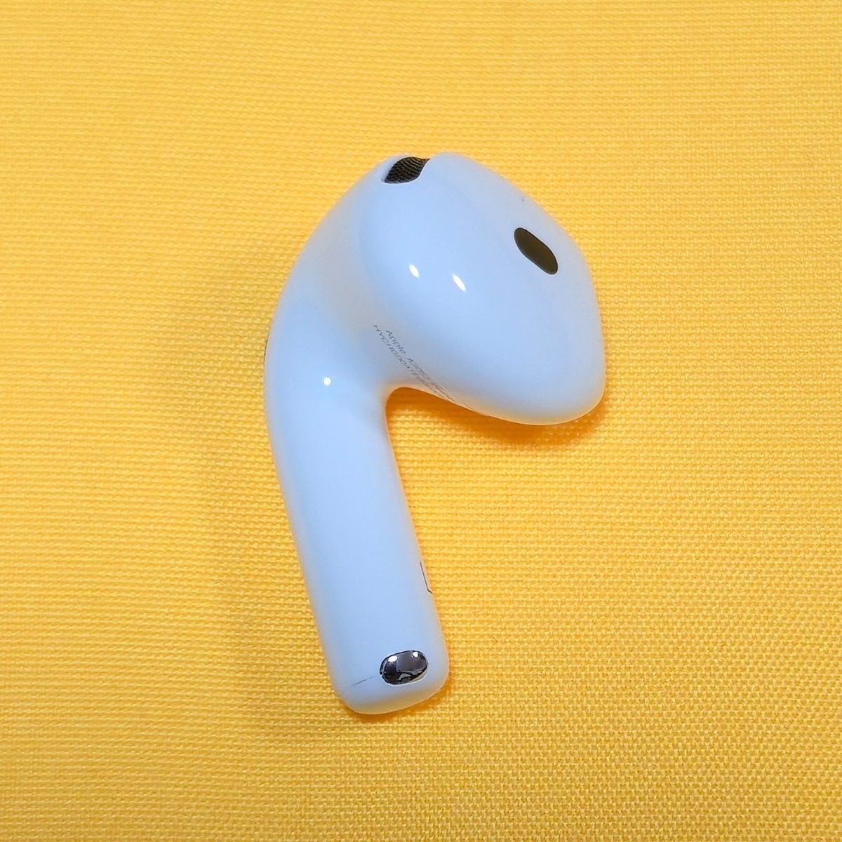 美品】AirPods4 第四世代 左耳 ノイズキャンセリングなし A3053 - メルカリ