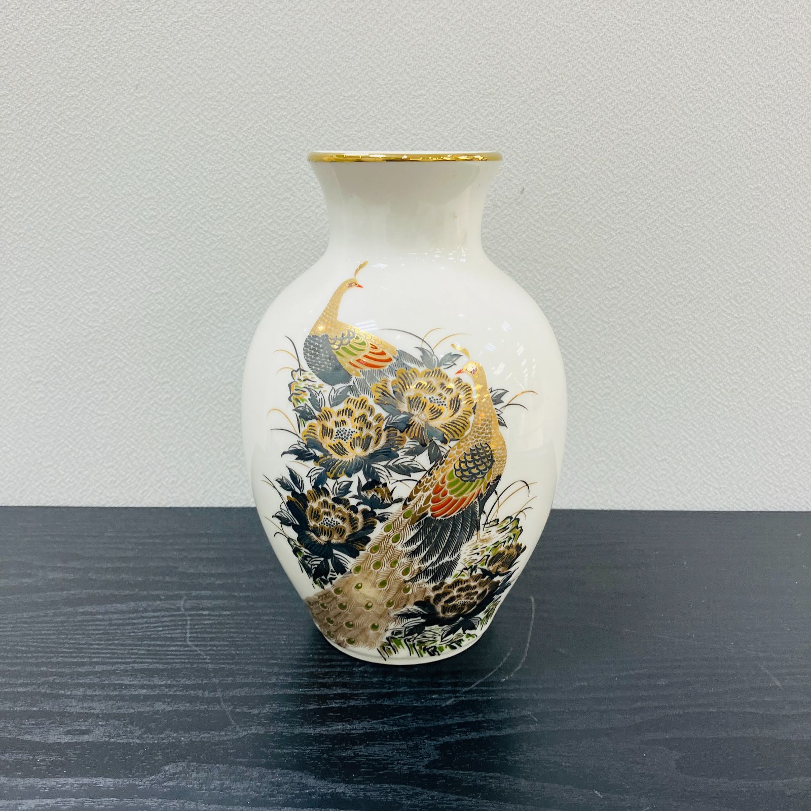 A【九谷焼】 孔雀 花瓶 花入 - メルカリ