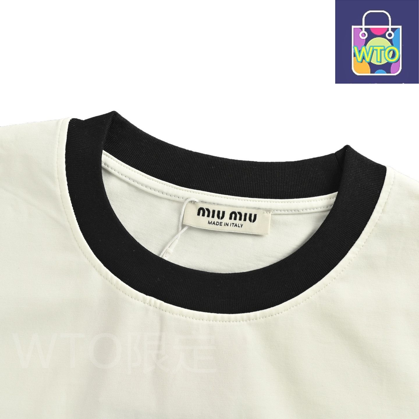 ソロナ素材配合アウター トップス