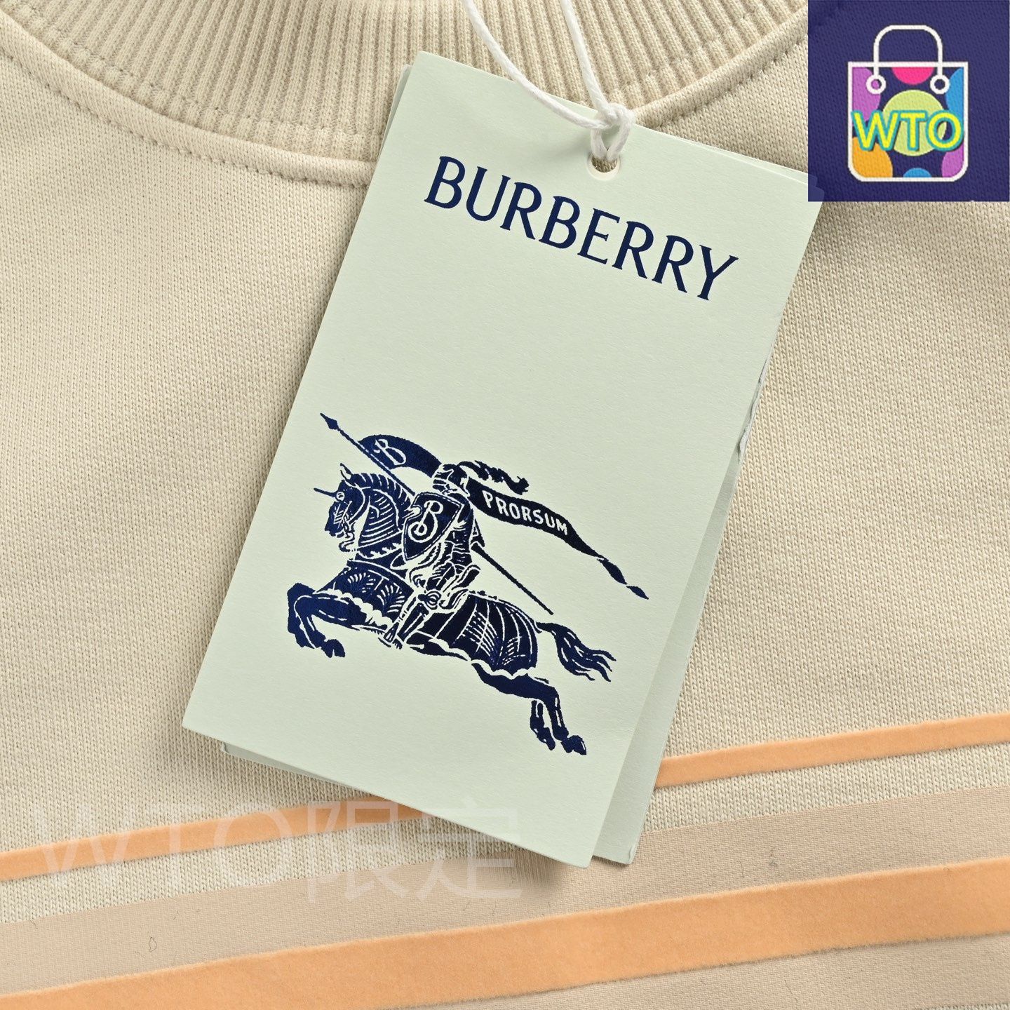 戦馬ロゴ刺繍横縞丸襟スウェット 客供毛圈編み綿素材アウター