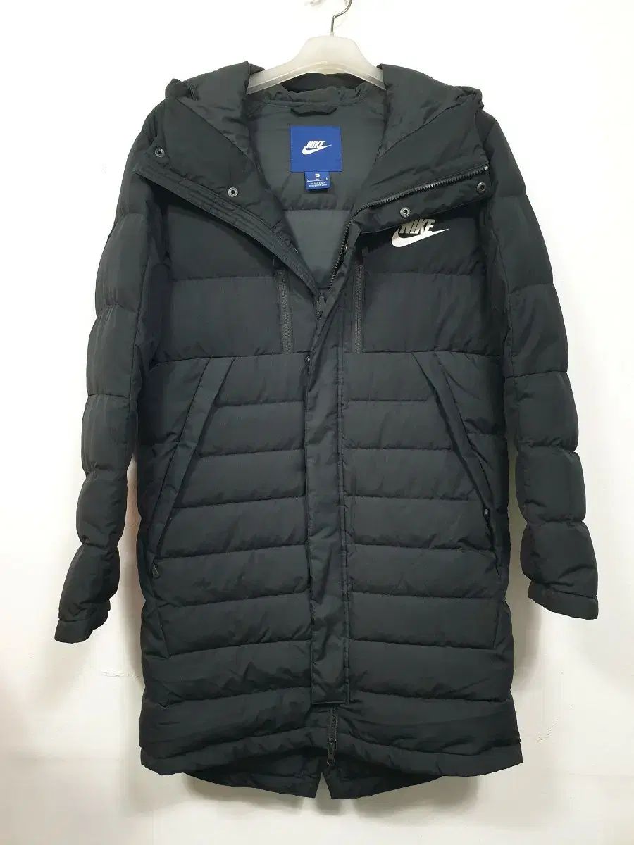 ナイキ 黒色 ダックダウン アウター パーカ ダウン M サイズ
