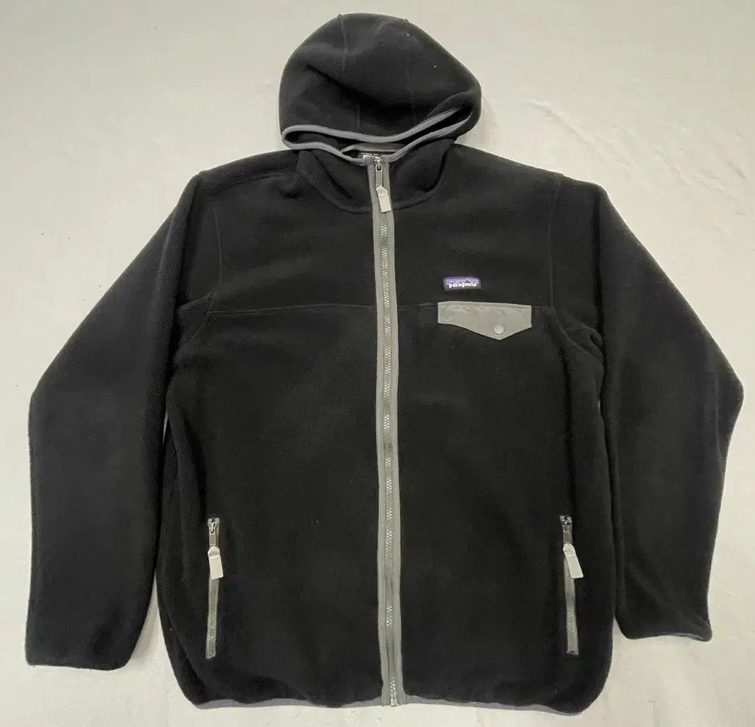 00 s パタゴニア ライトウェイト シンチラ フール-ジップ フーディー