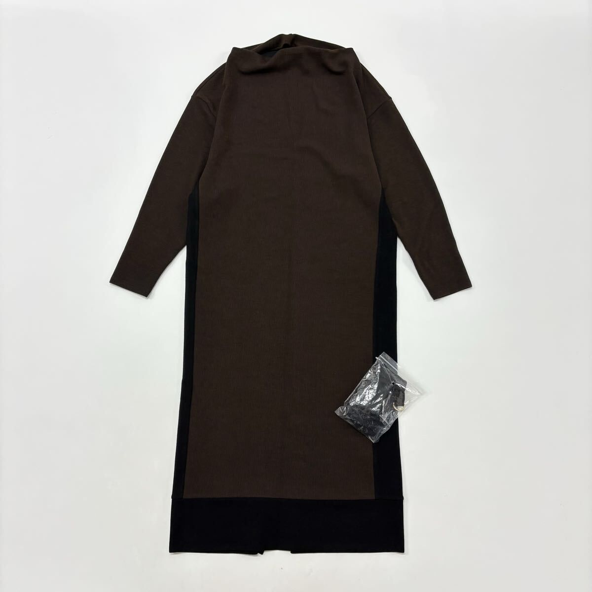 RADIATE】ラディエイト/プリーツニットワンピース/フリーサイズ