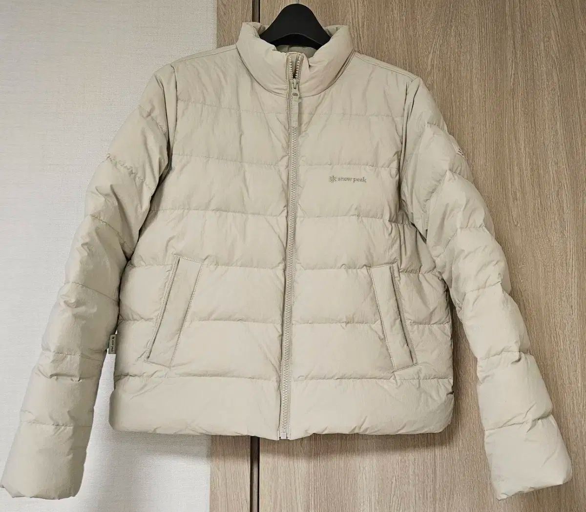 スノーピーク Snow Peak 軽量ダウン アイボリー