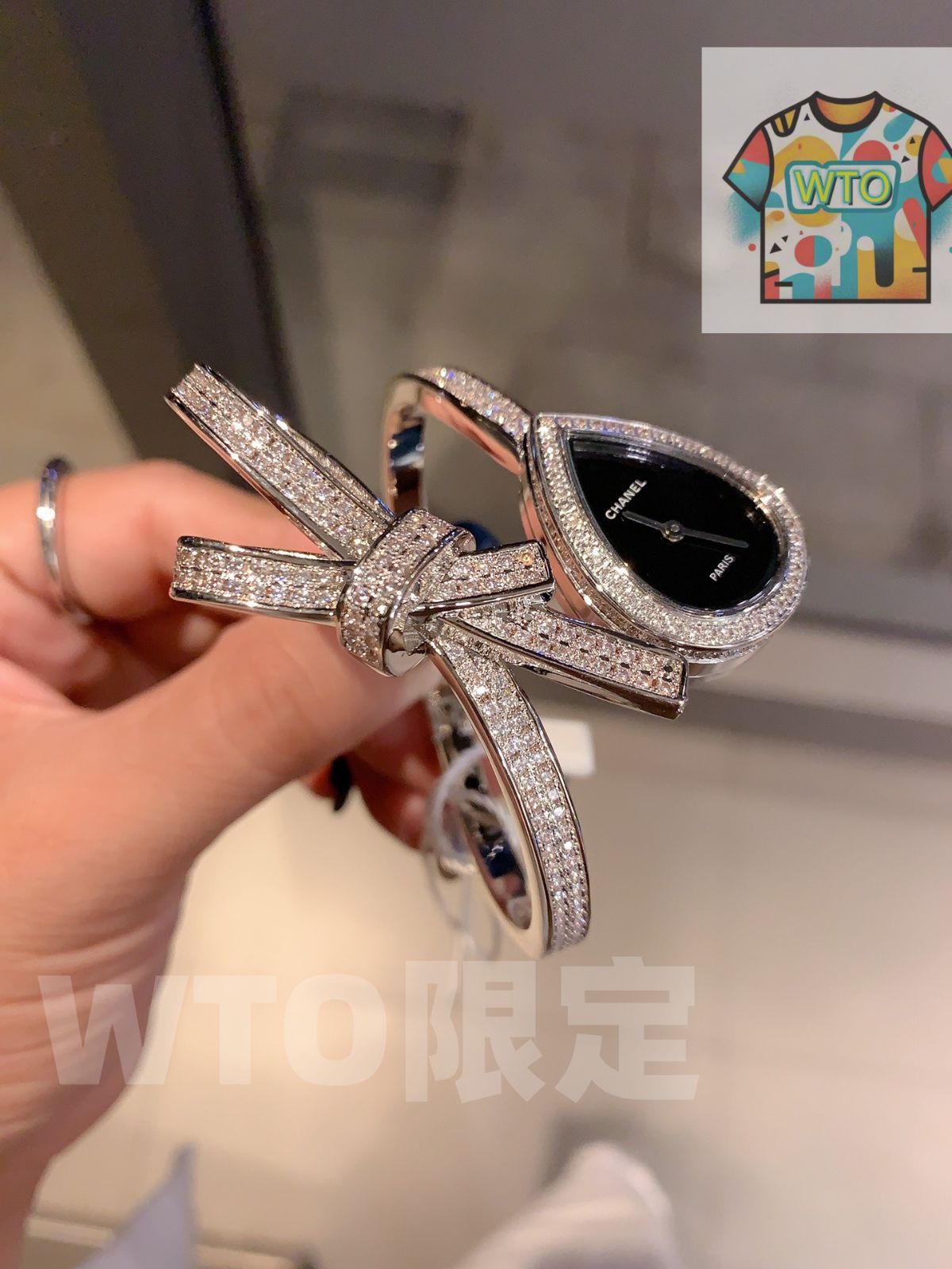  WTO通販 Chanel シャネル ルバンシリーズ 優雅で軽盈 ダイヤモンドが輝やか WTO輸入 VNB 50 腕時計(デジタル) 時計