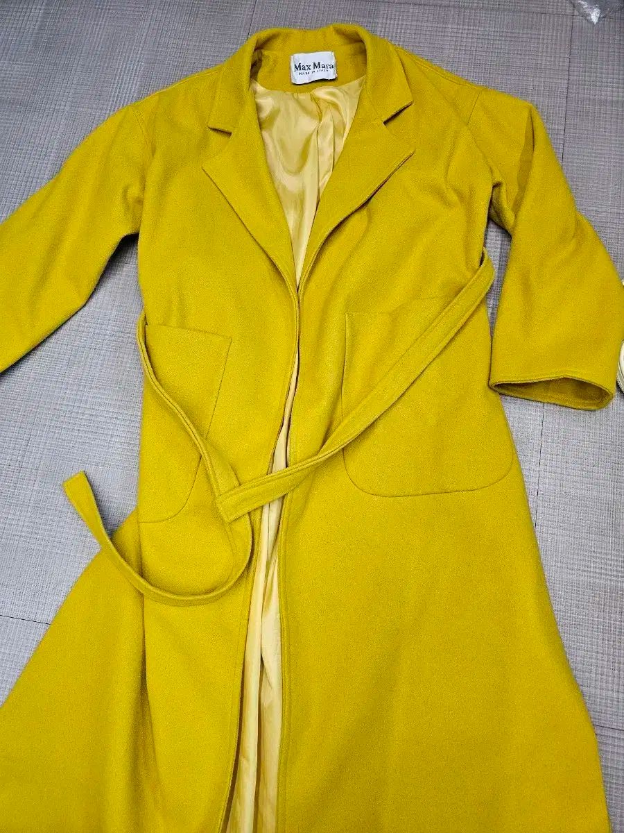 マックスマーラ MAX MARA マックスマーラ ベル イェロー ロング コート