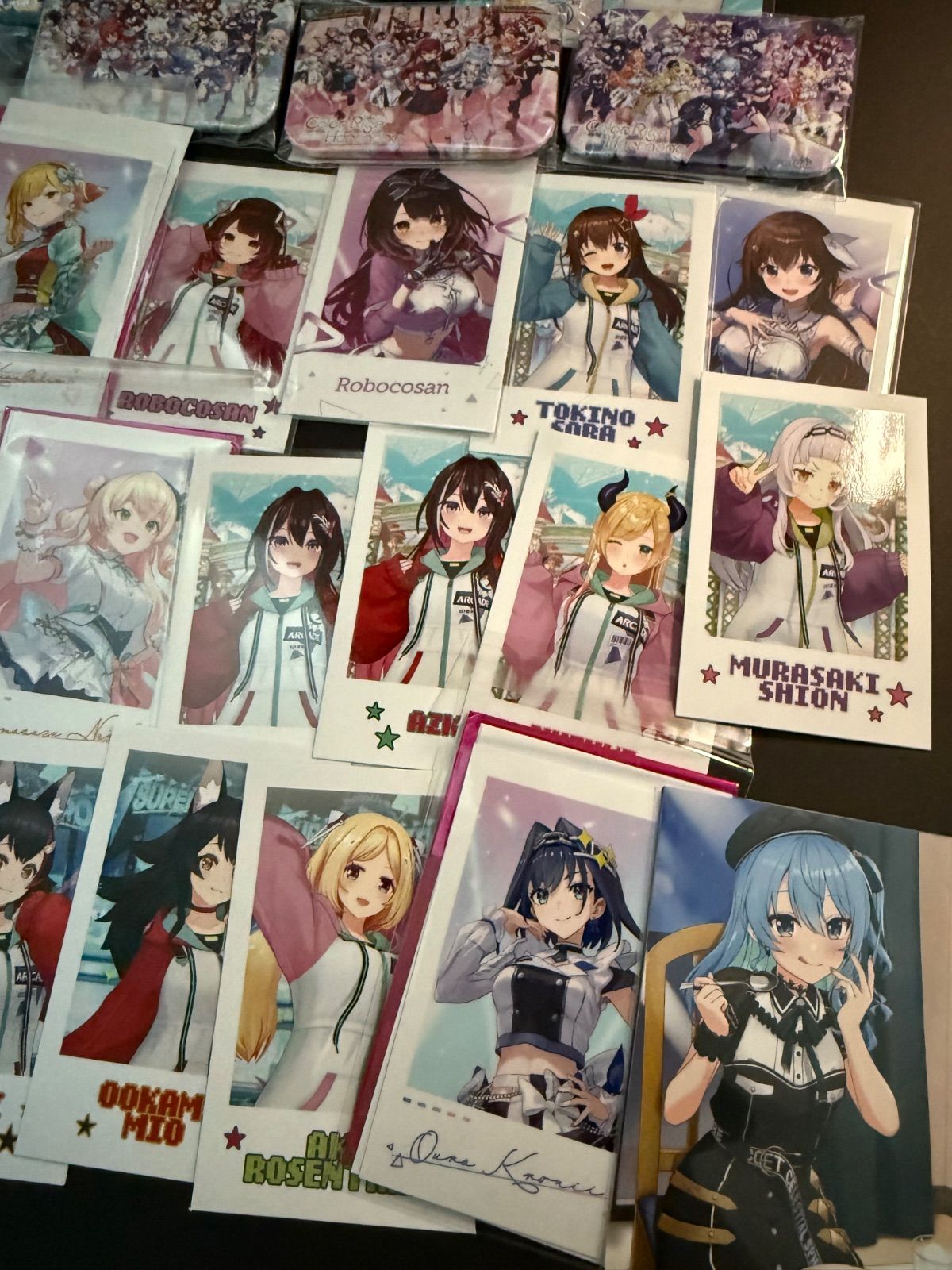 ホロライブ hololive 缶バッジ ラバーストラップ アクリルキーホルダー