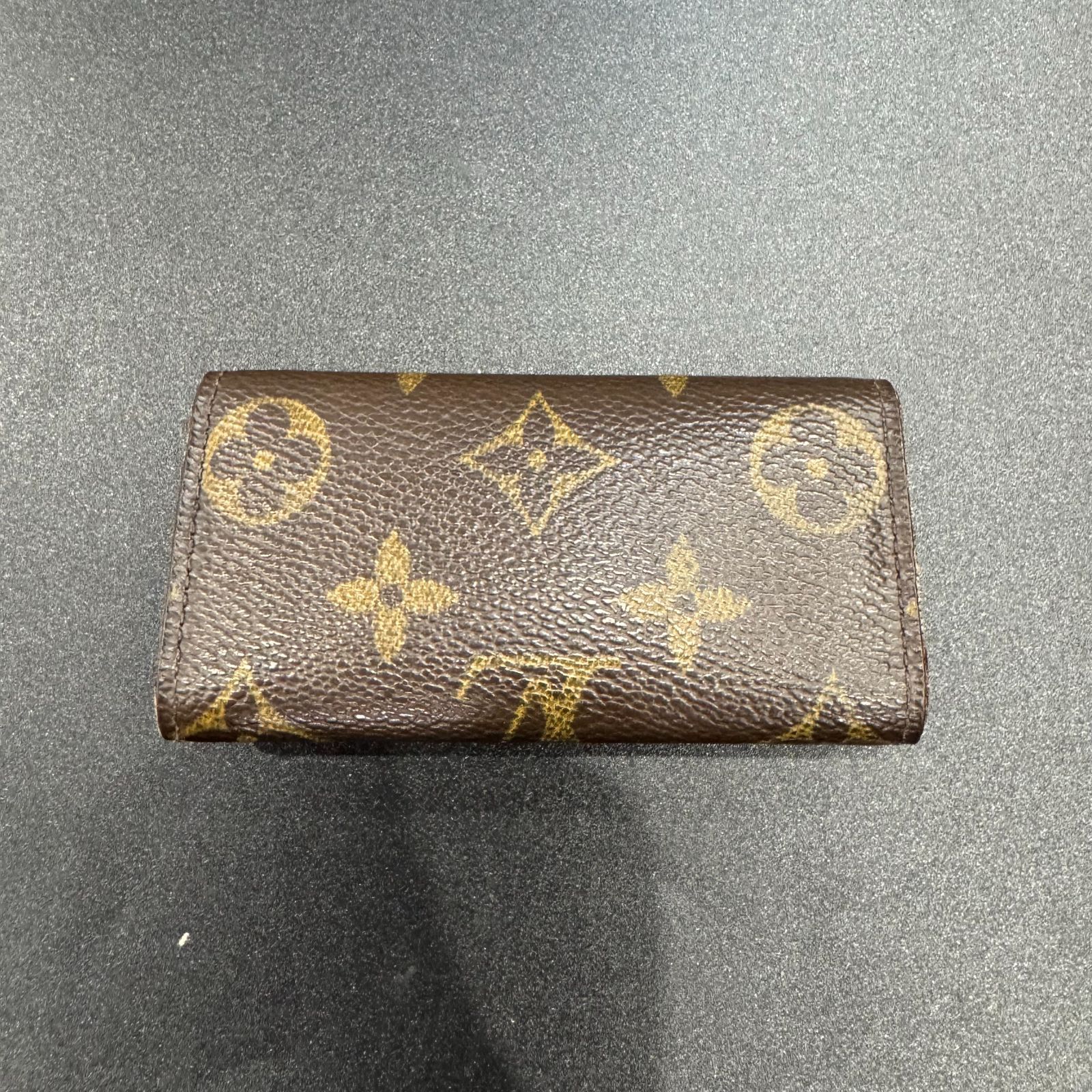 ルイヴィトン モノグラム ミュルティクレ4