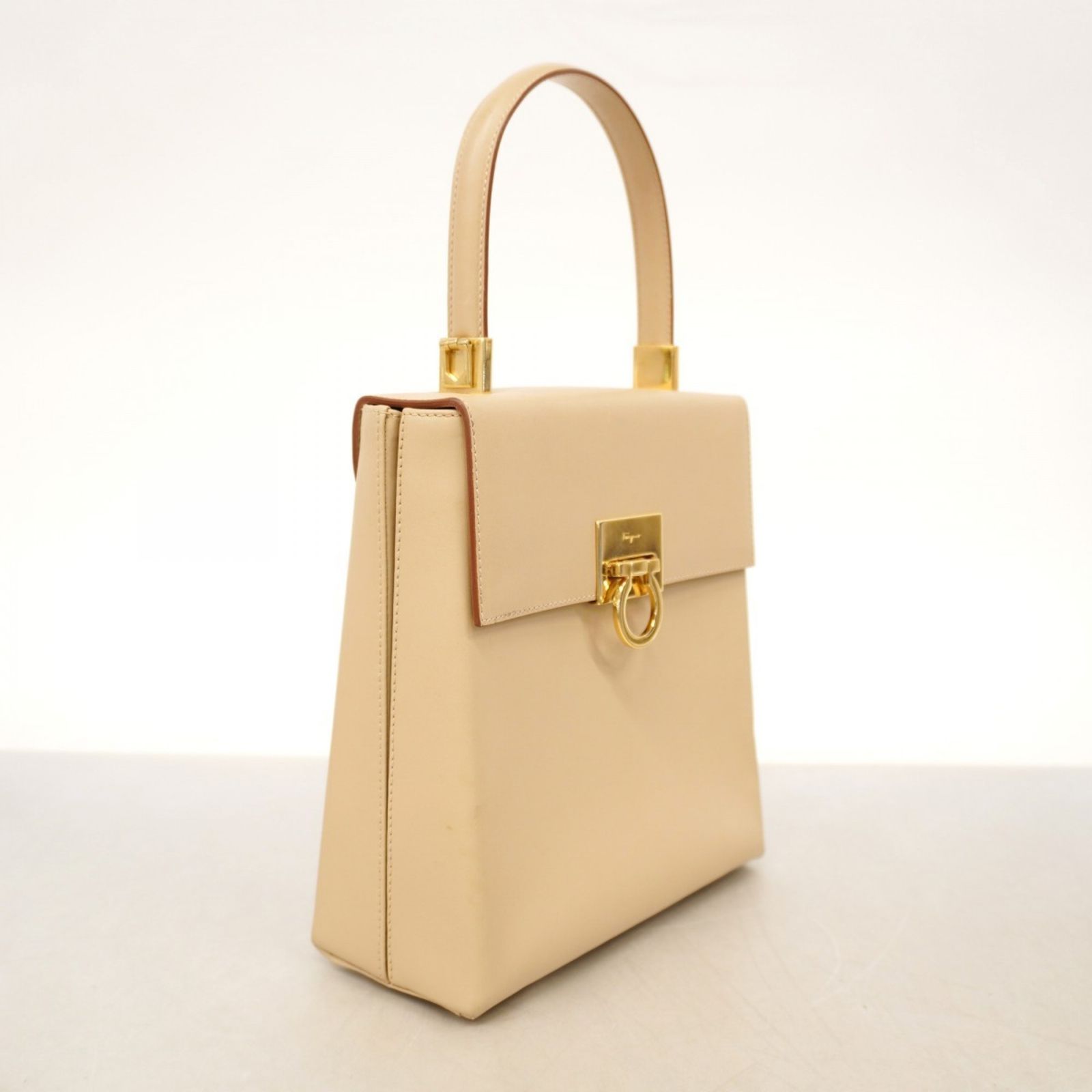 サルヴァトーレ・フェラガモ(Salvatore Ferragamo) サルヴァトーレ