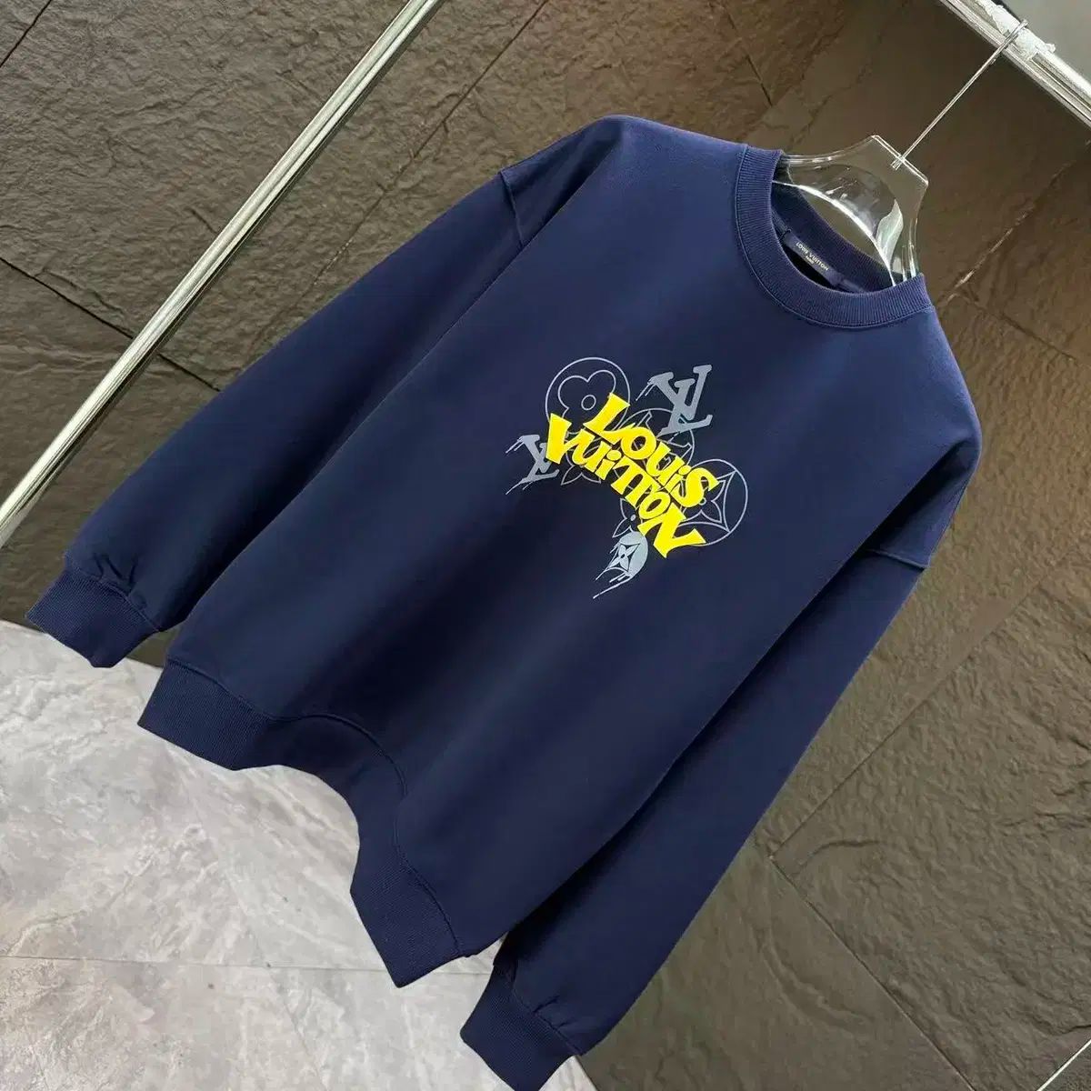 ルイヴィトン ユニセックス