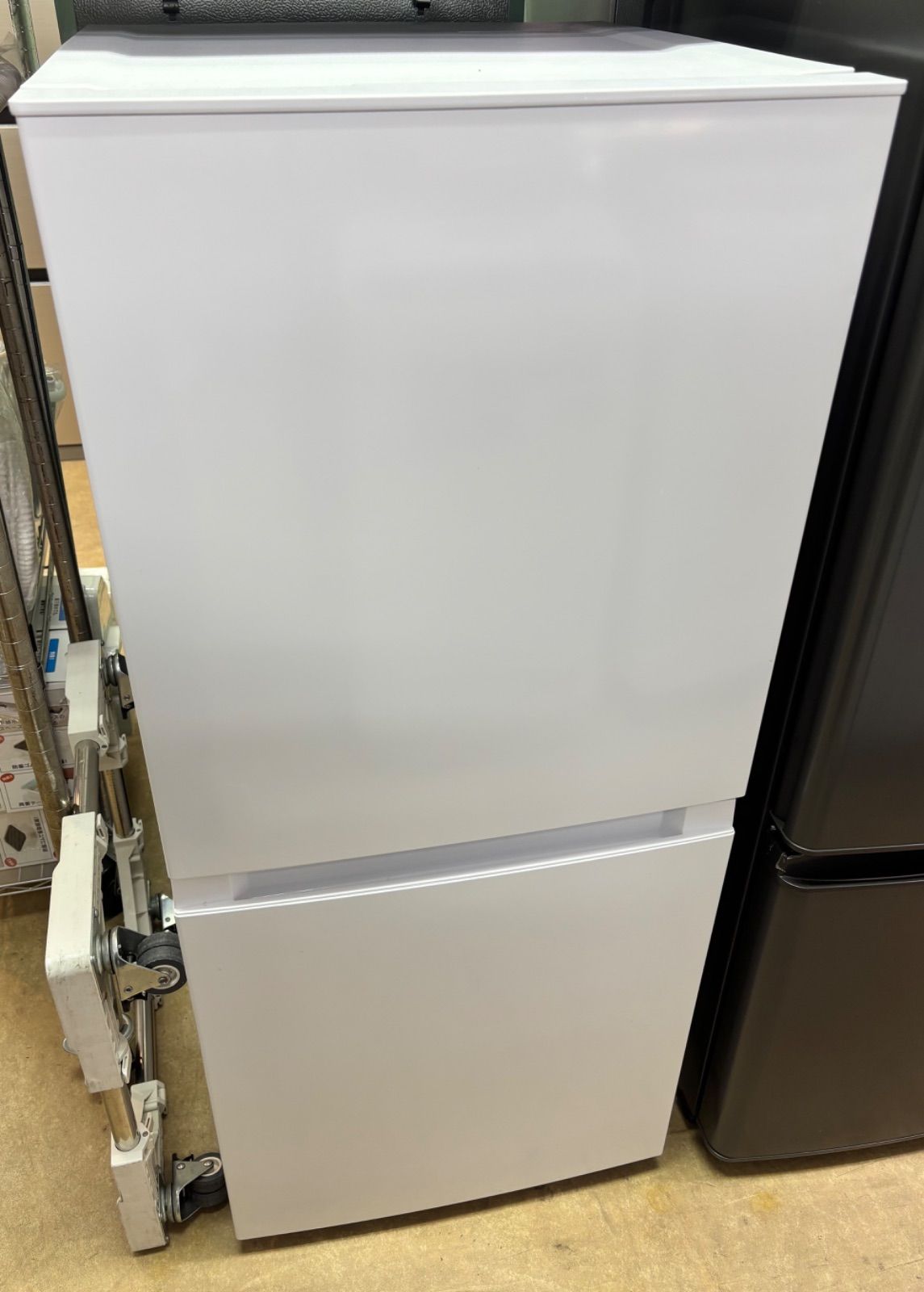 Haier 冷蔵庫 121 L シンプルホワイト OBBR A