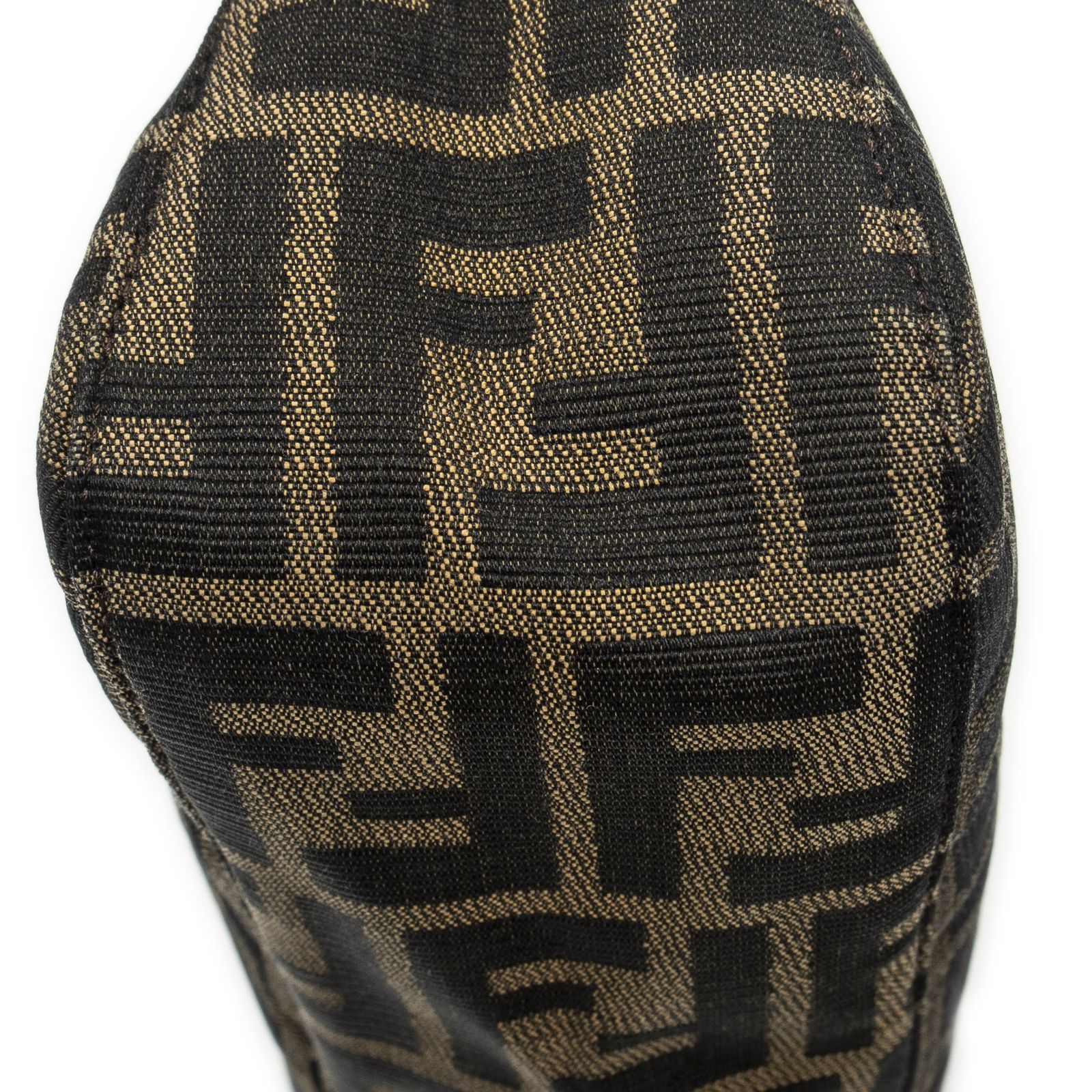 フェンディ長方形ショルダートートブラウン ブラックズッカキャンバスA