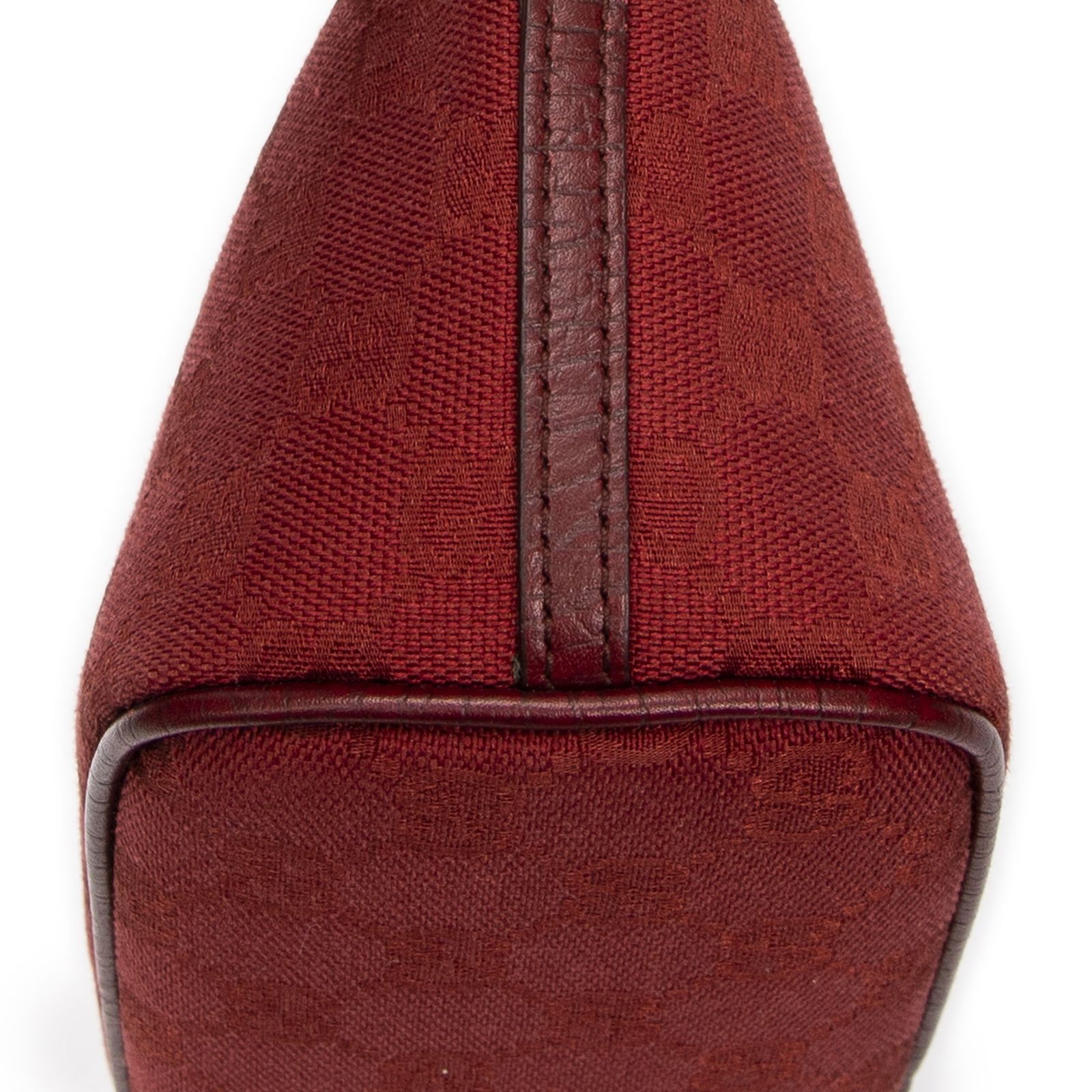 グッチ ポーチ赤GGキャンバスA