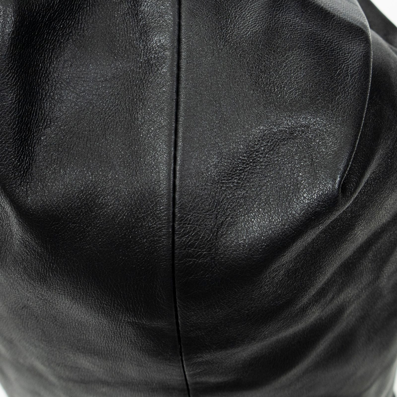 Brisa ホーボー黒カーフスキンレザーA