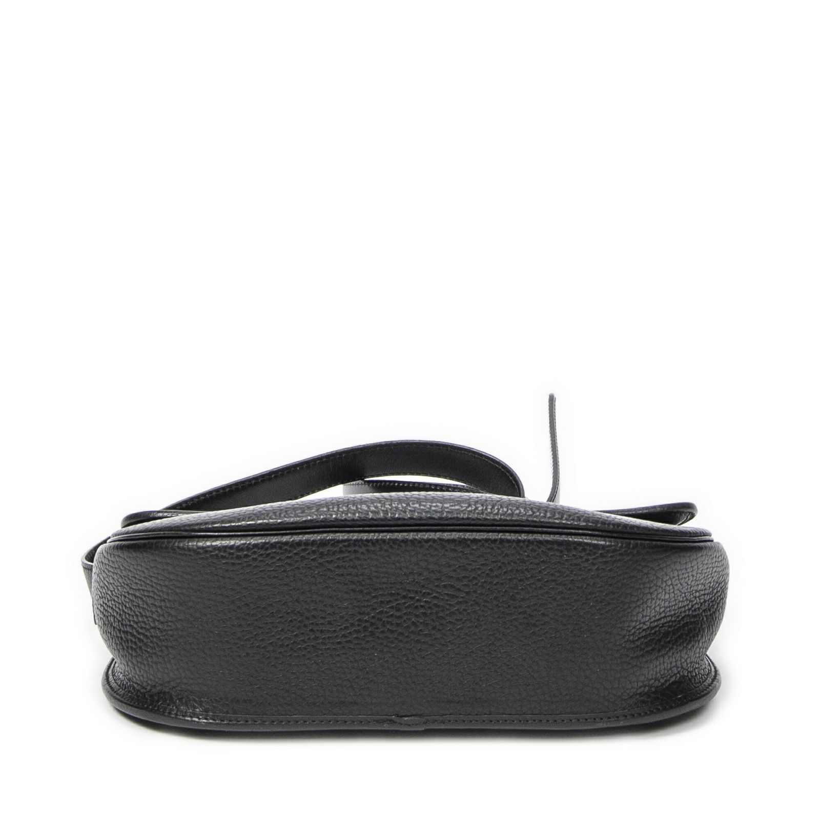 フラップ クロスボディ黒グレインカーフスキンレザーA