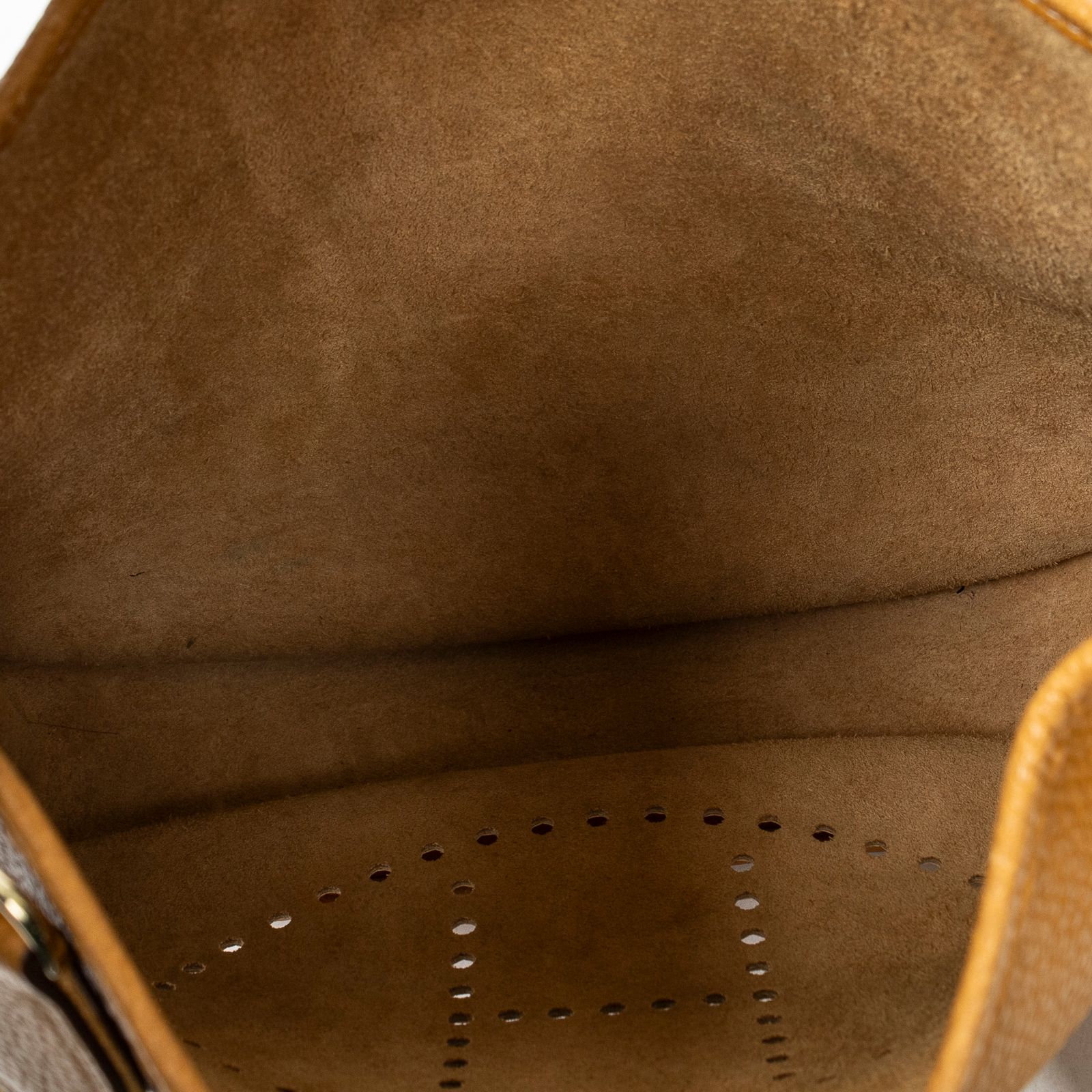 HERMES エルメスエヴリンIナチュラルサーブルトゴレザーA