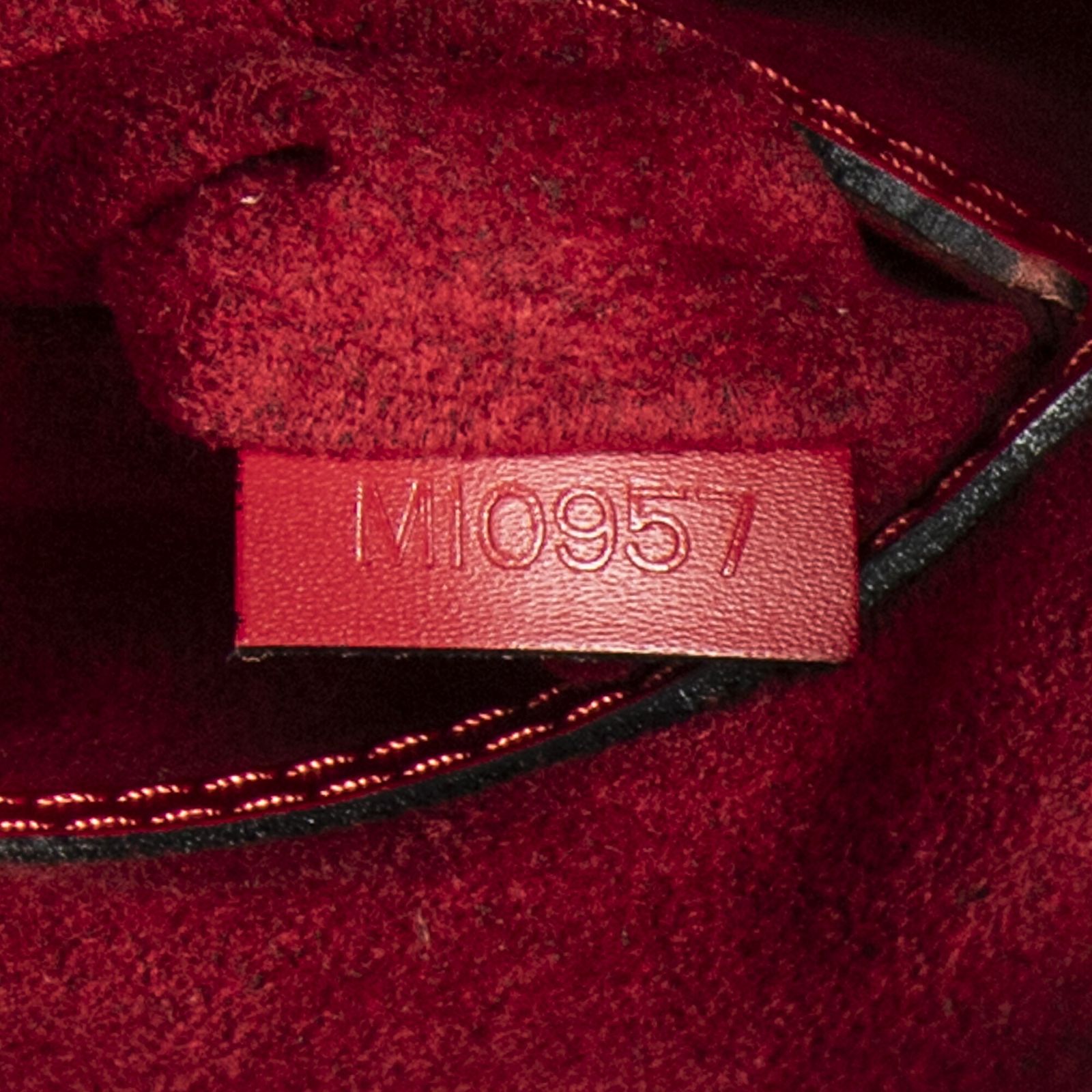 ルイヴィトンアルマ赤エピA