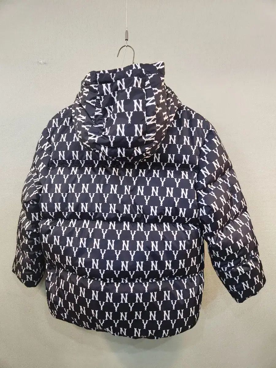  MLBキッズ 145 NY モノグラム ダウン その他 ジャケット ブルゾン