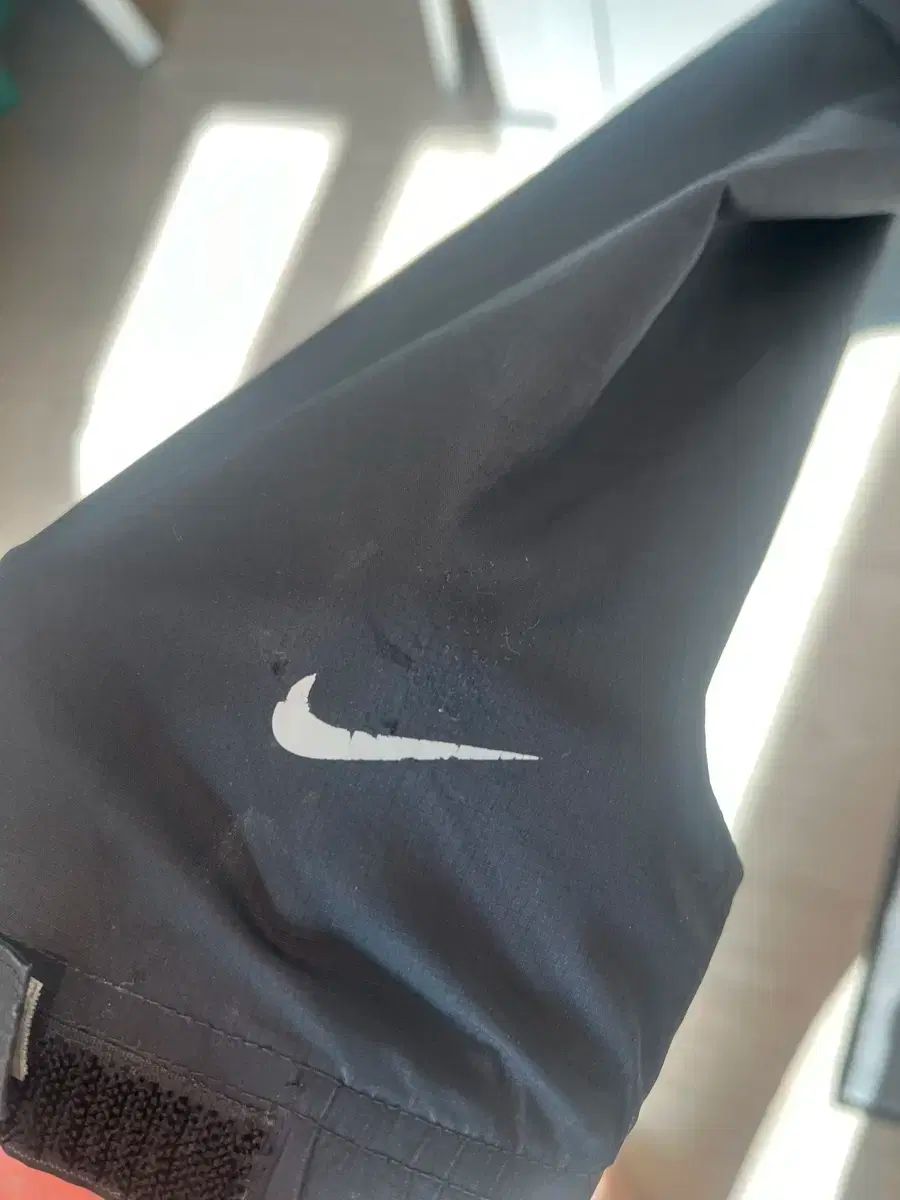 ジャケット ウィンドブレーカー