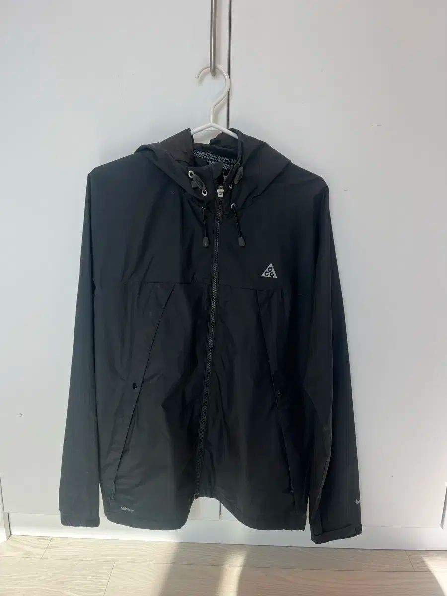 ナイキ ACG ジャケット ウィンドブレーカー