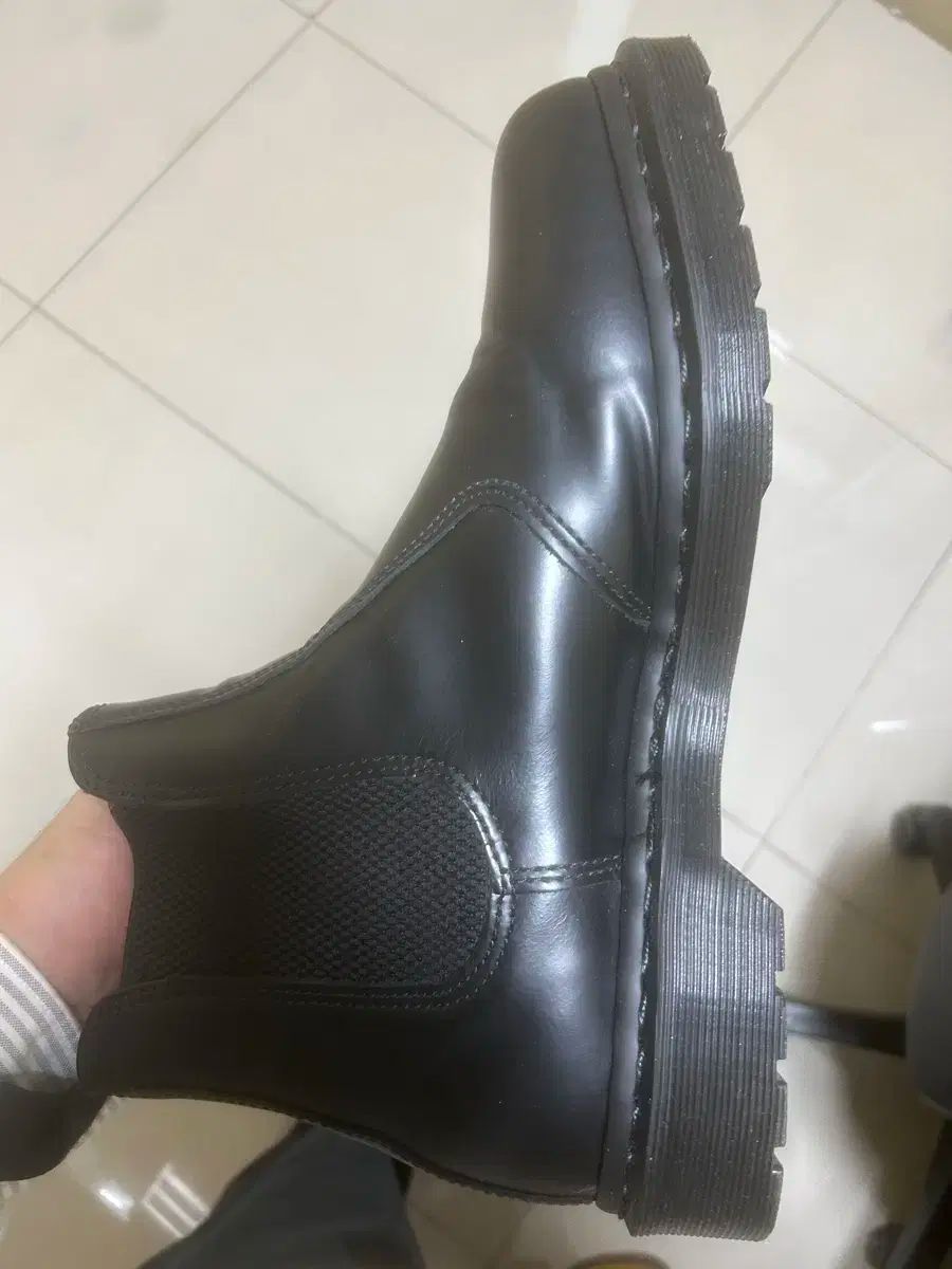 DR. MARTENS ドクターマーチン チェルシーブーツ