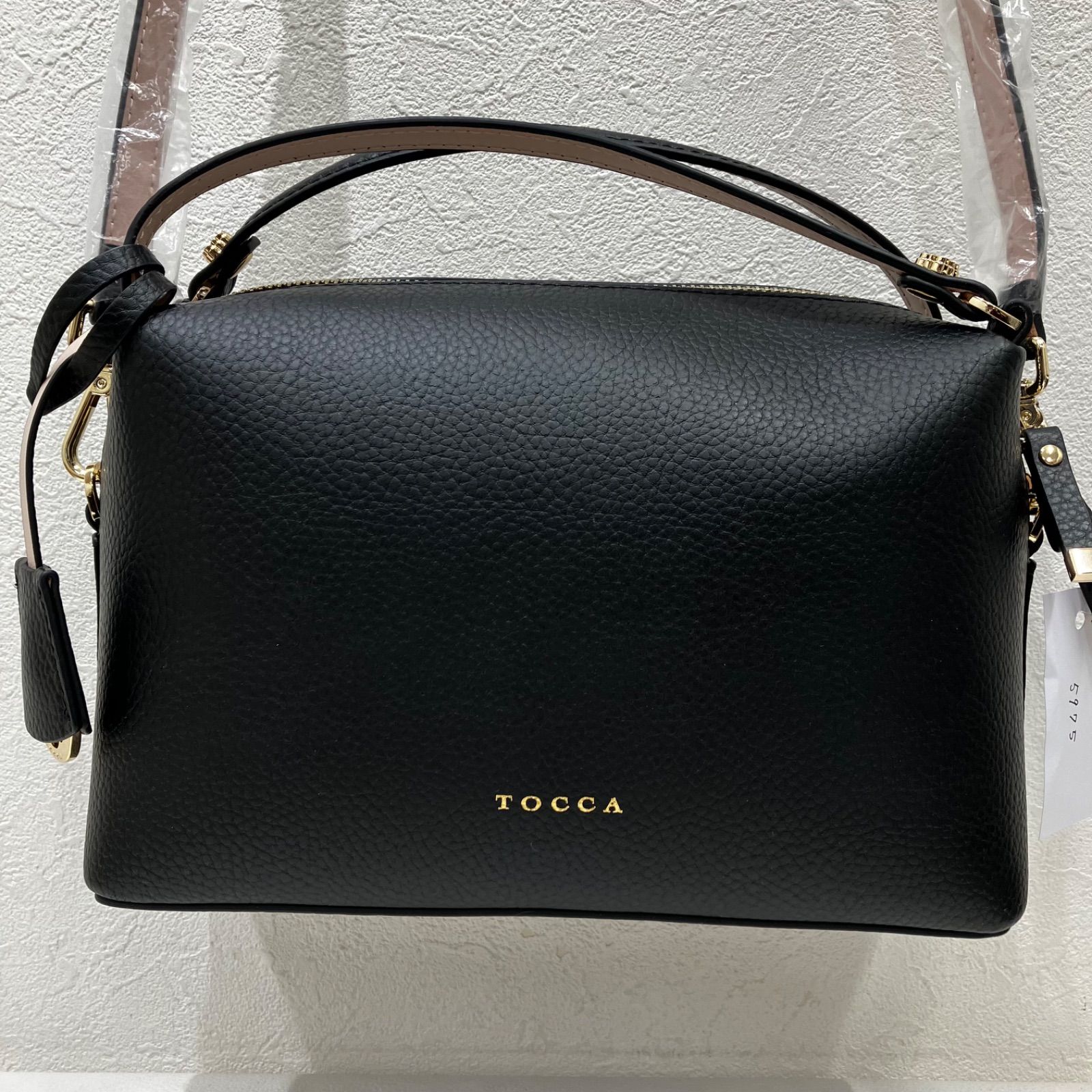 5975 美品 TOCCA トッカ MELODY LEATHER POCHETTE メロディレザー 