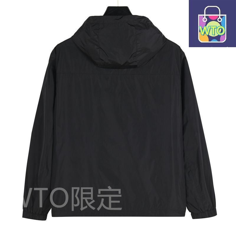 今日 Prada プラダ 胸ロゴジッパー付きフードジャケットシリーズ 軽量保温素材アウター トップス