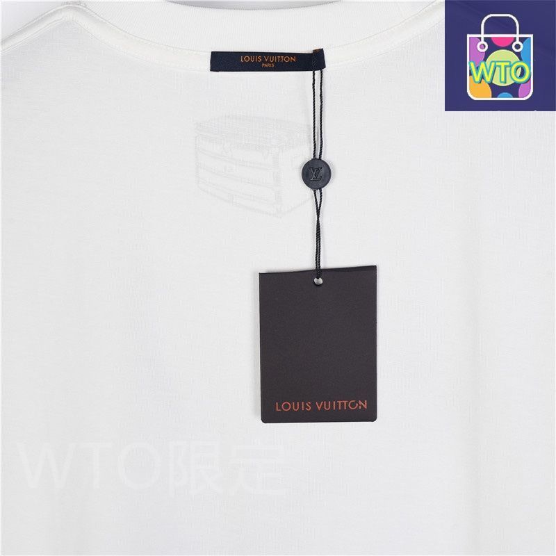 柔らかく薄手素材アウター