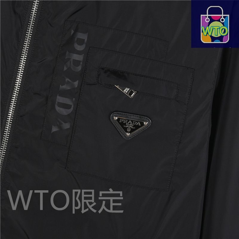 胸ロゴジッパー付きフードジャケットシリーズ 軽量保温素材アウター