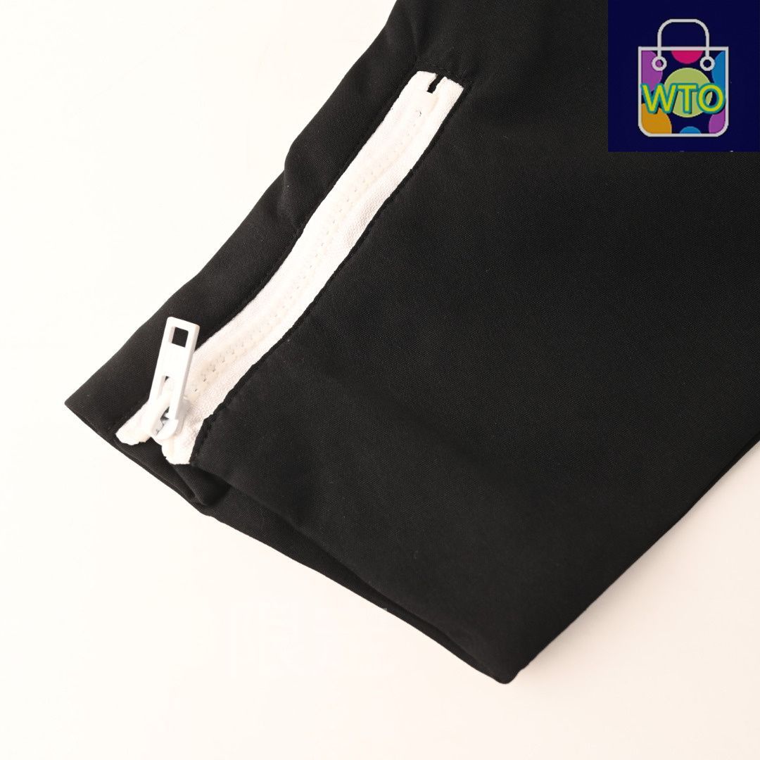 調節ボタン付きアウター