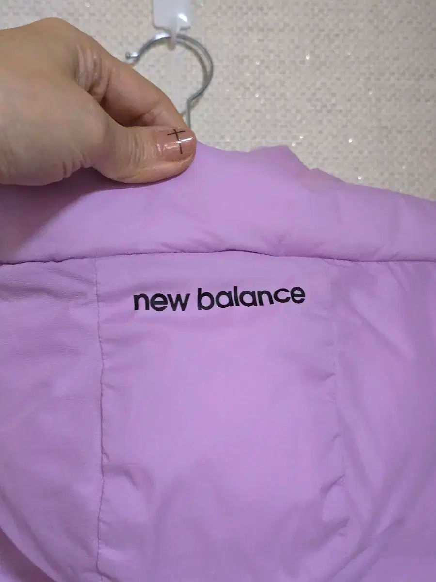 女の子 グースダウンジャケット