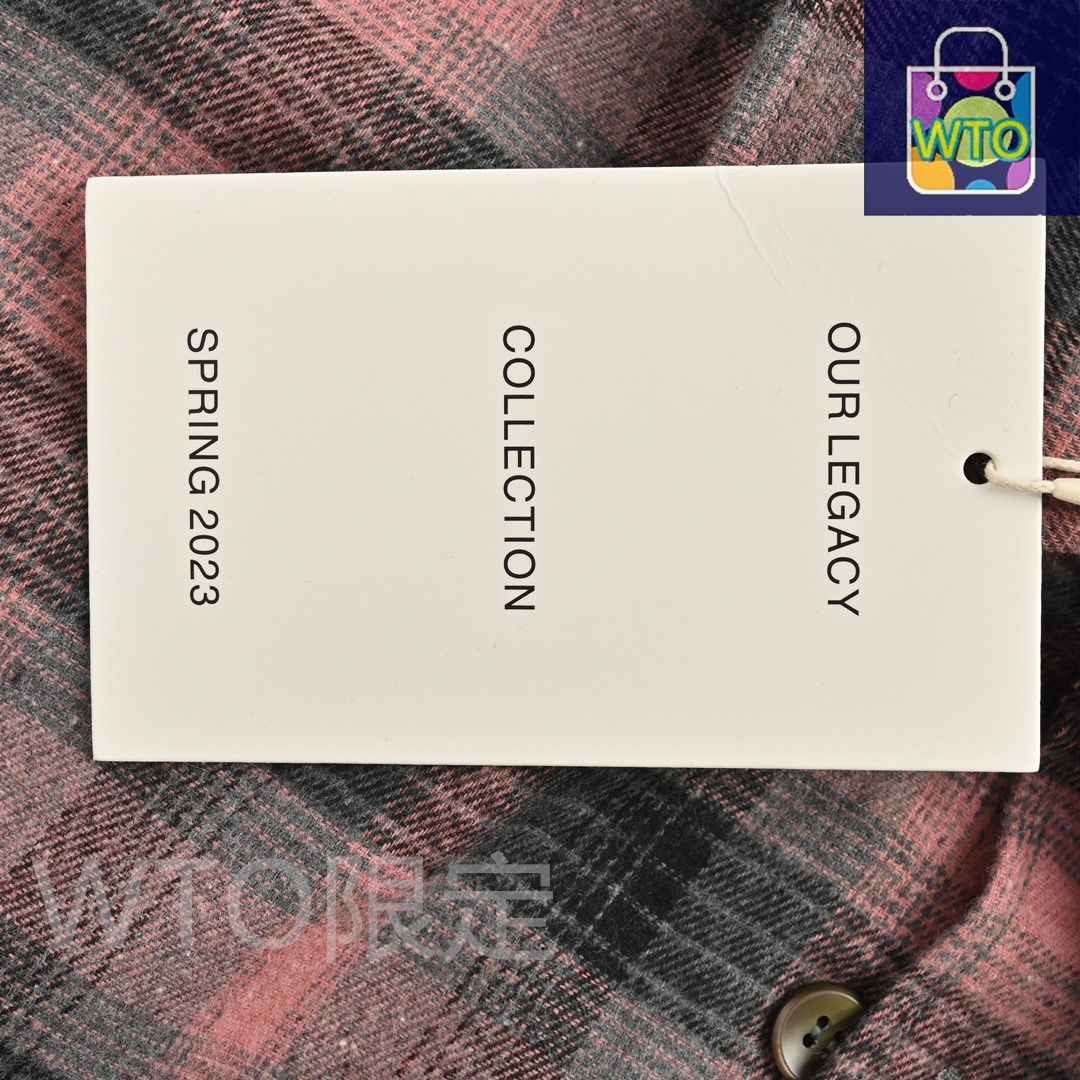 チェック柄シャツ