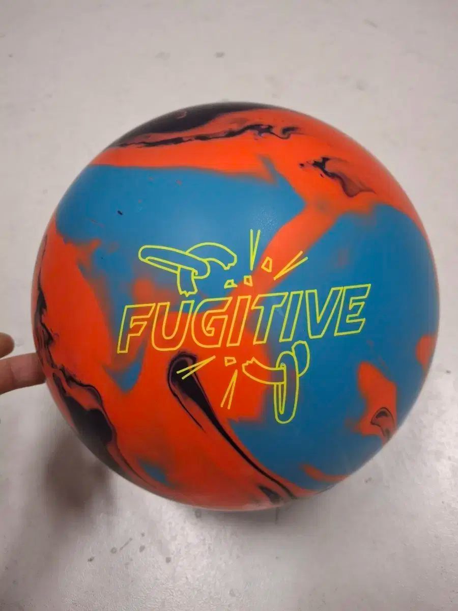 ボーリングボール HAMMER ハンマー フュージティブ フックボール 15パウンド 状態A級 ツーフィンガー