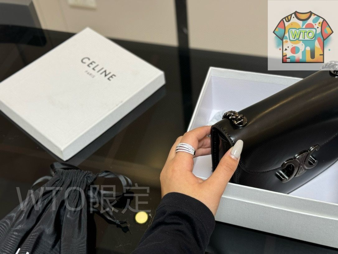 ボックス付き セリーヌ