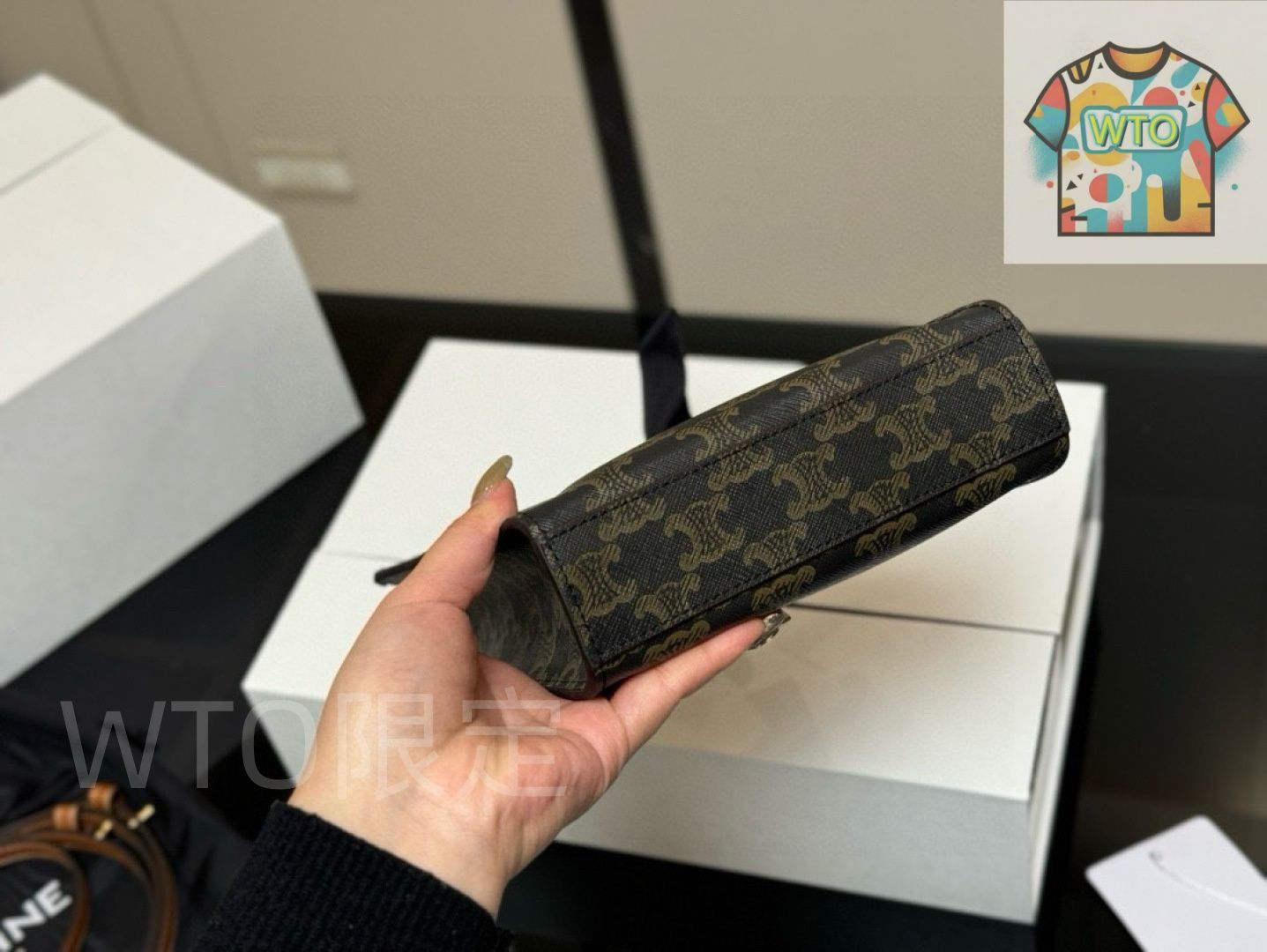 - ボックス付き