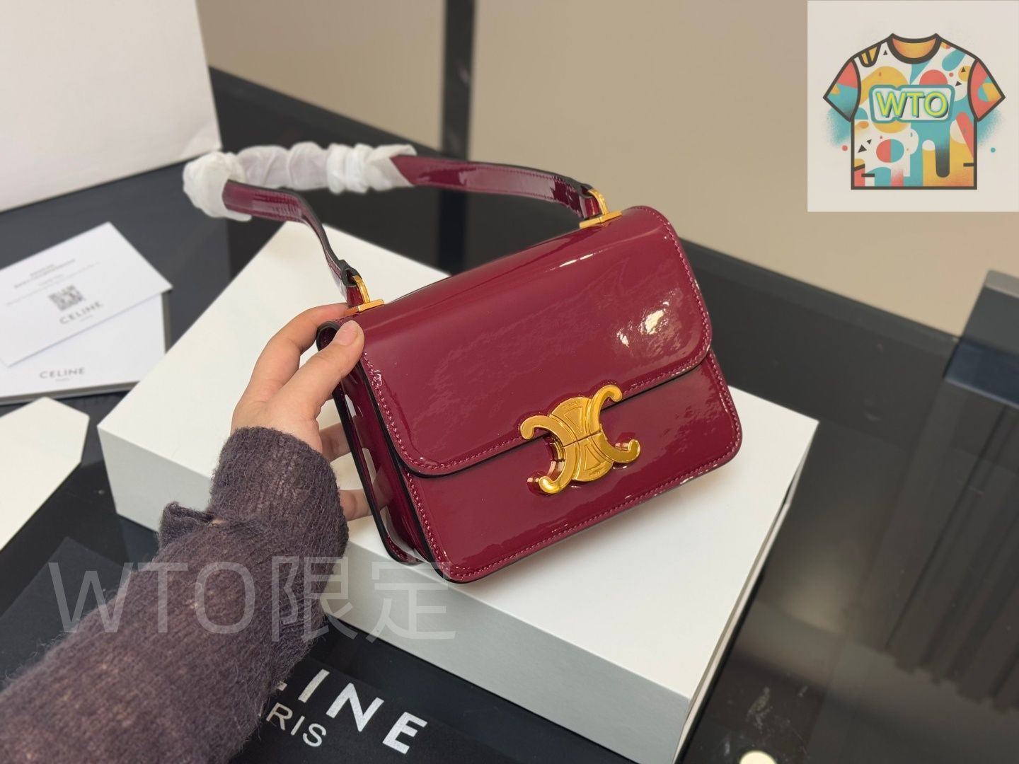 Celine トリオンフ ラミネートレザー アンダーアームバッグ - 折り畳みボックス付き セリーヌ レディースバッグ｜WTO通販｜ -WTO輸入-WKG74