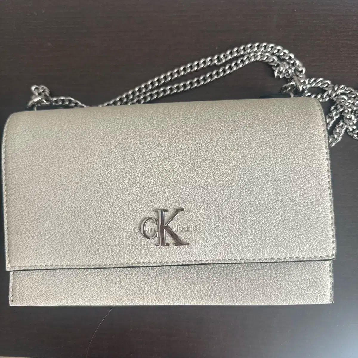 カルバン クライン チェーン バッグ
