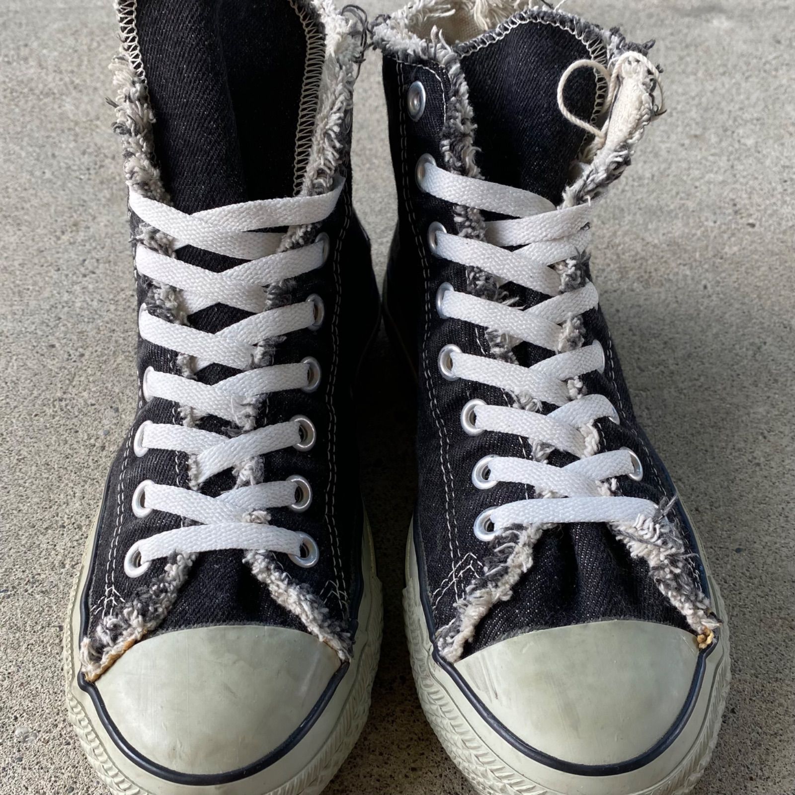 90's Converse ALLSTAR Black Denim Hi cut. Designed in USA