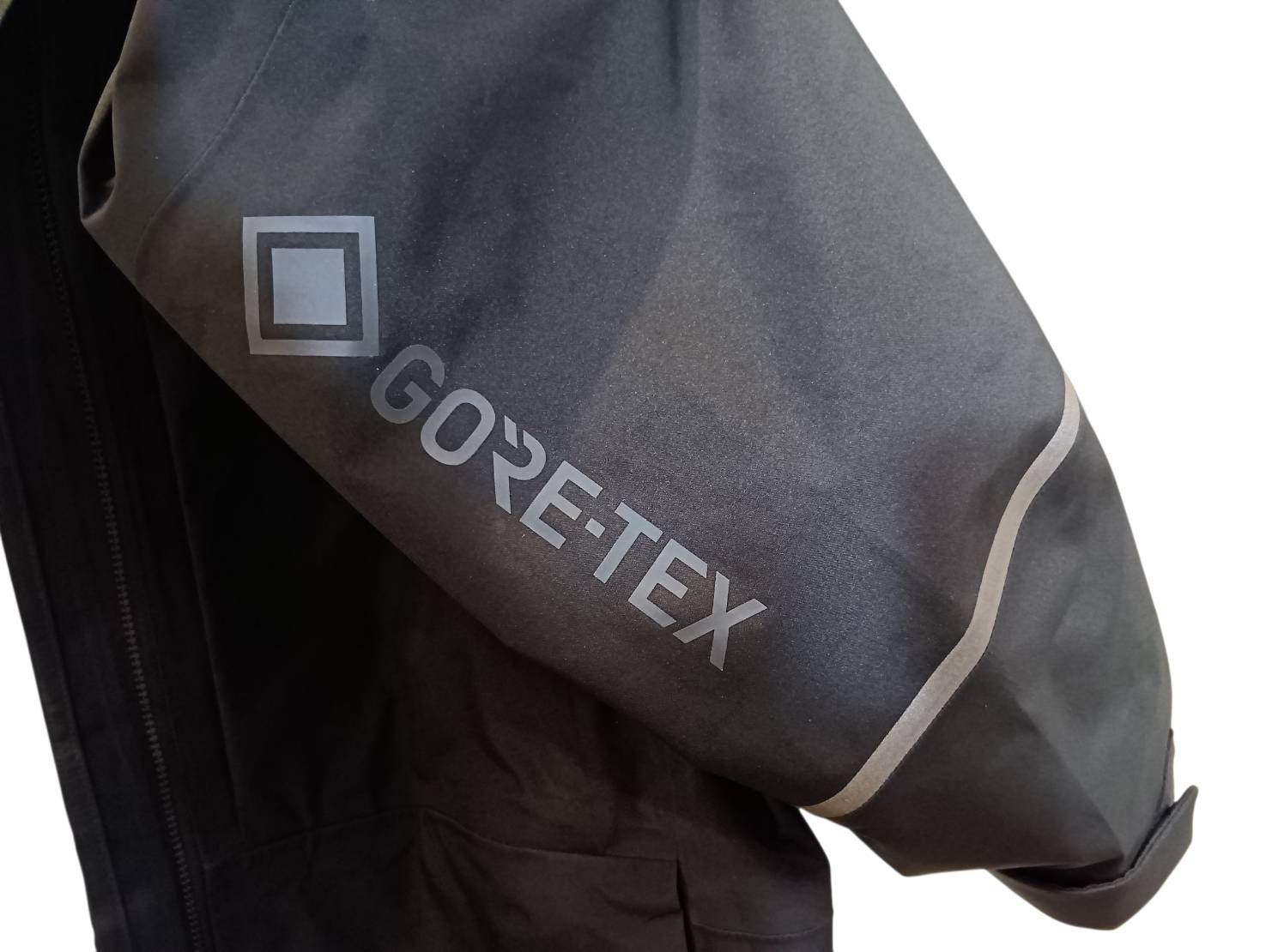 adidas テレックス