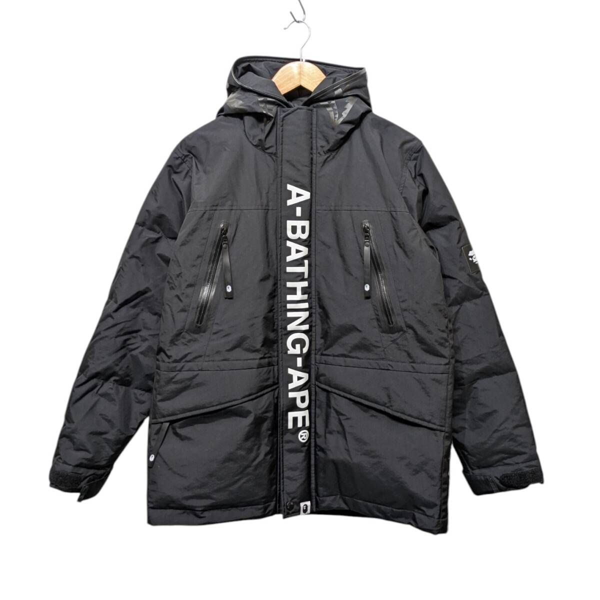 A BATHING APE アベイシングエイプ 3LAYER SHARK SNOWBOARD DOWN 