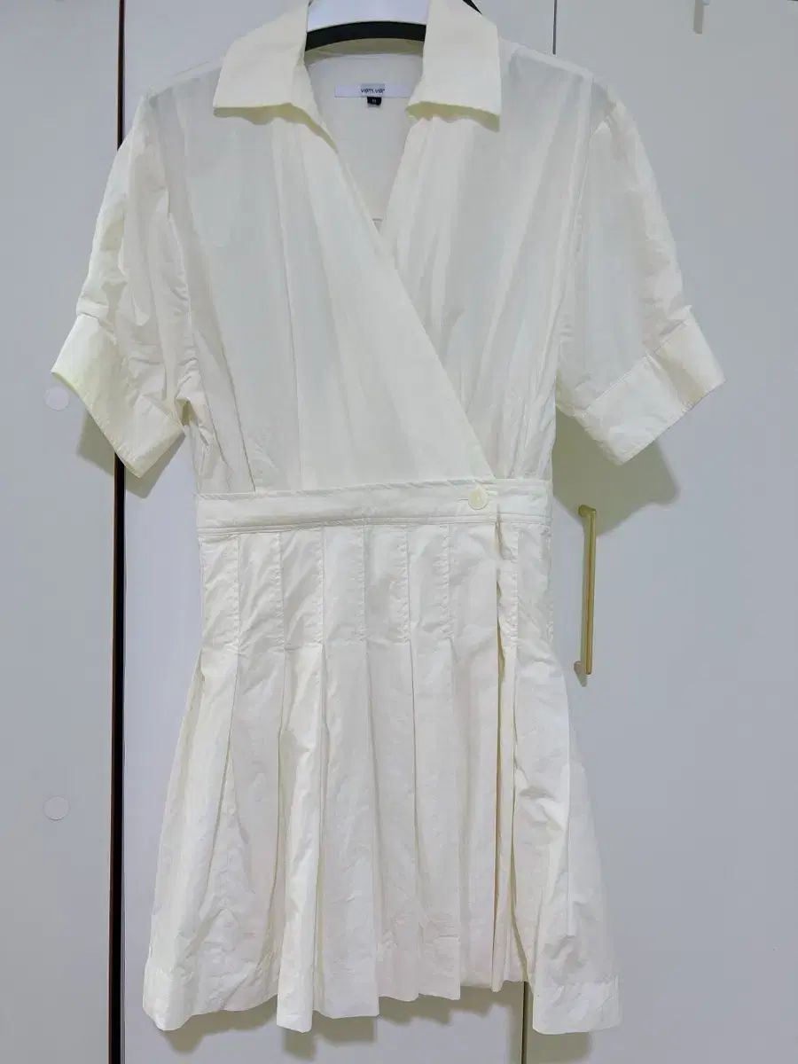 シャツ プリーツ