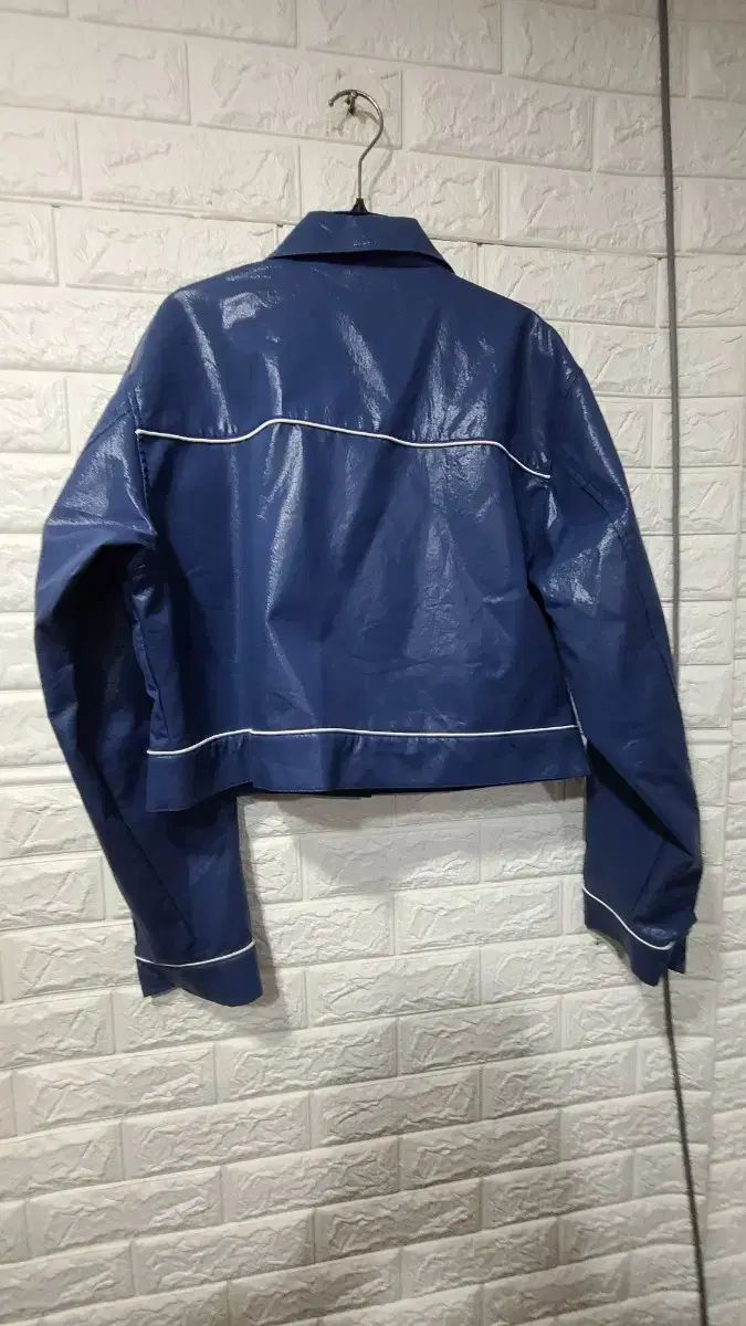 クリームヴィラ クロップドジャケット