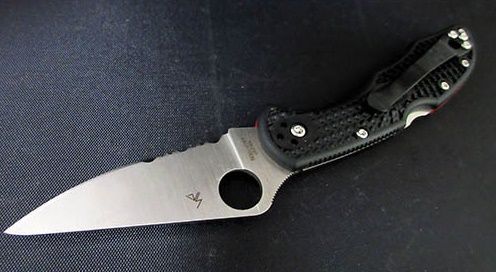 アウトドアナイフ C11FPSBKRD スパイダルコ デリカ4 レッドライン