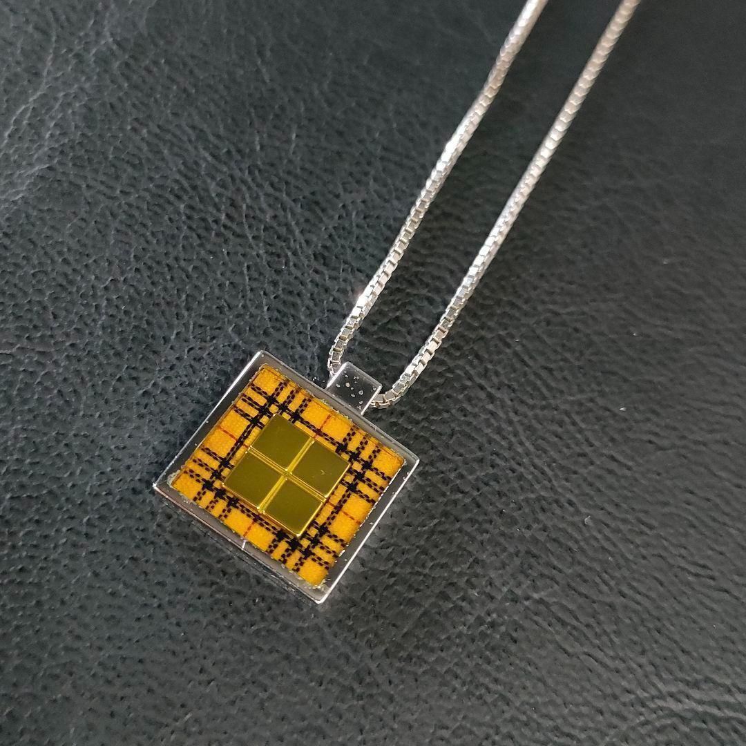 Burberry バーバリー ネックレス ノヴァチェック シルバー