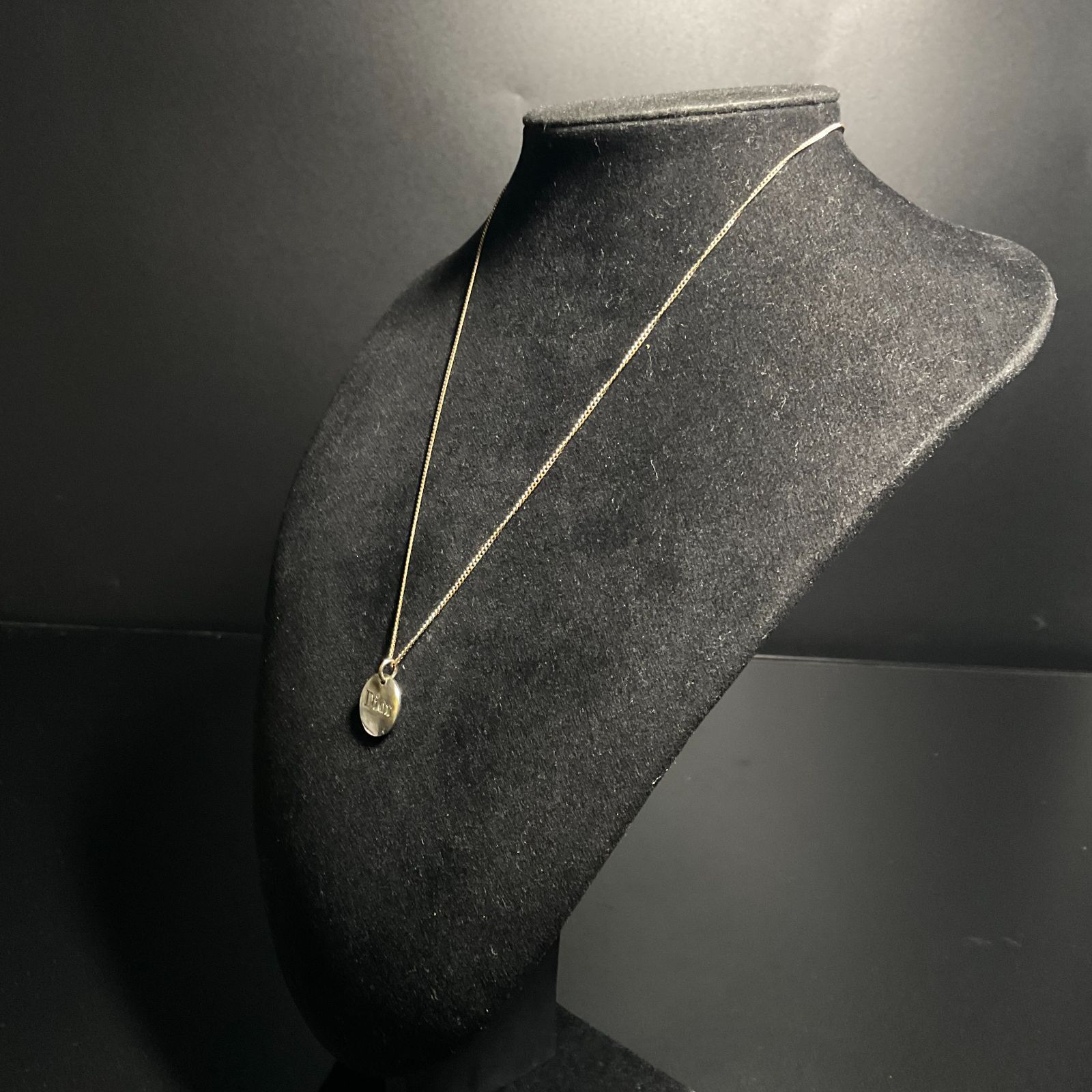 クリスチャンディオール