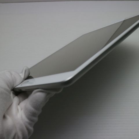  iPad 7 第7世代 wi fiモデル 32 GB シルバー 本体 07000 iPad本体 タブレット