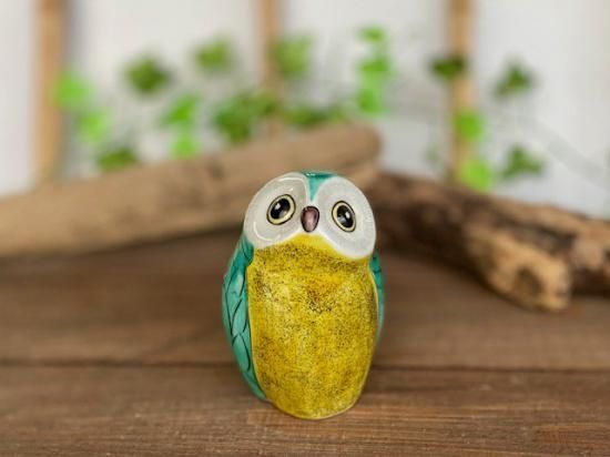 メーカー直送 九谷焼 フクロウ ふくろう 幸運 置物 月見上げ梟 緑彩 4寸 裏書