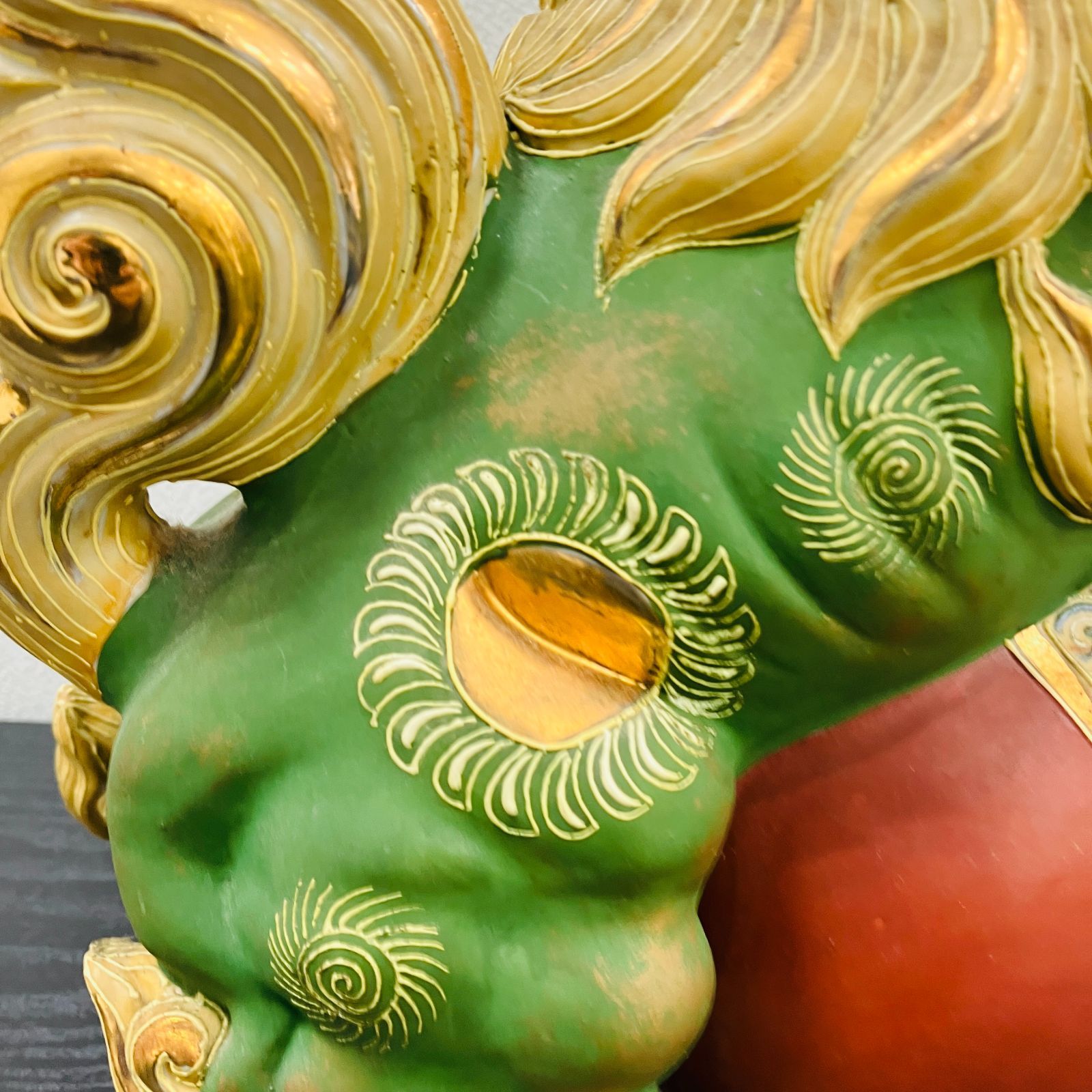 A【縁起物】九谷焼 八幡窯 狛犬 獅子 須栄義作 置物 - メルカリ