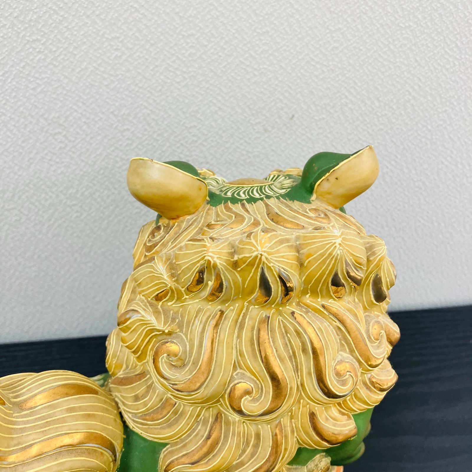 九谷焼　八幡窯　須栄義作 白獅子 縁起物 置物 九谷焼 八幡窯 須栄義作 白獅子 縁起物 置物 - メルカリ