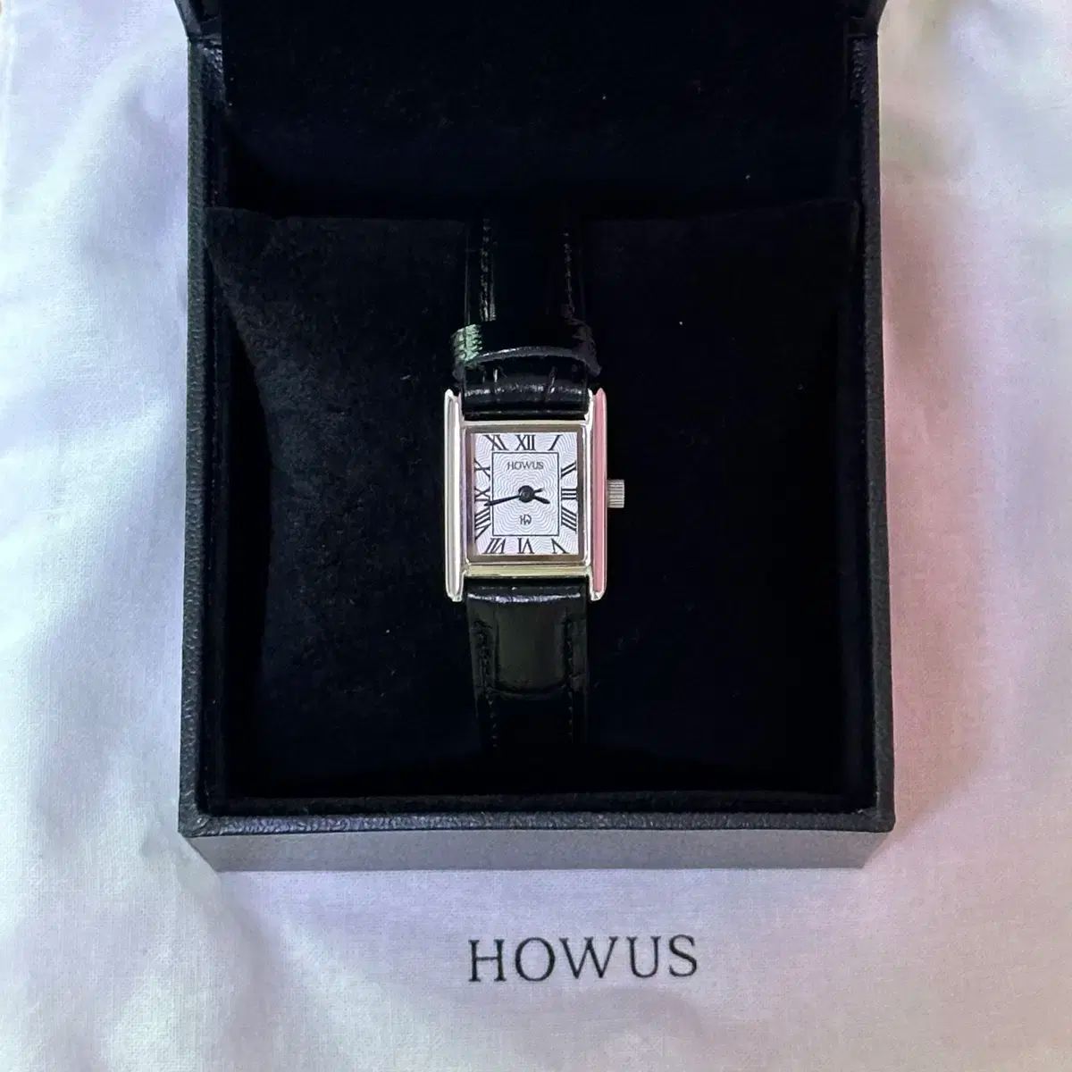 HOWUS スタシ Classic時計